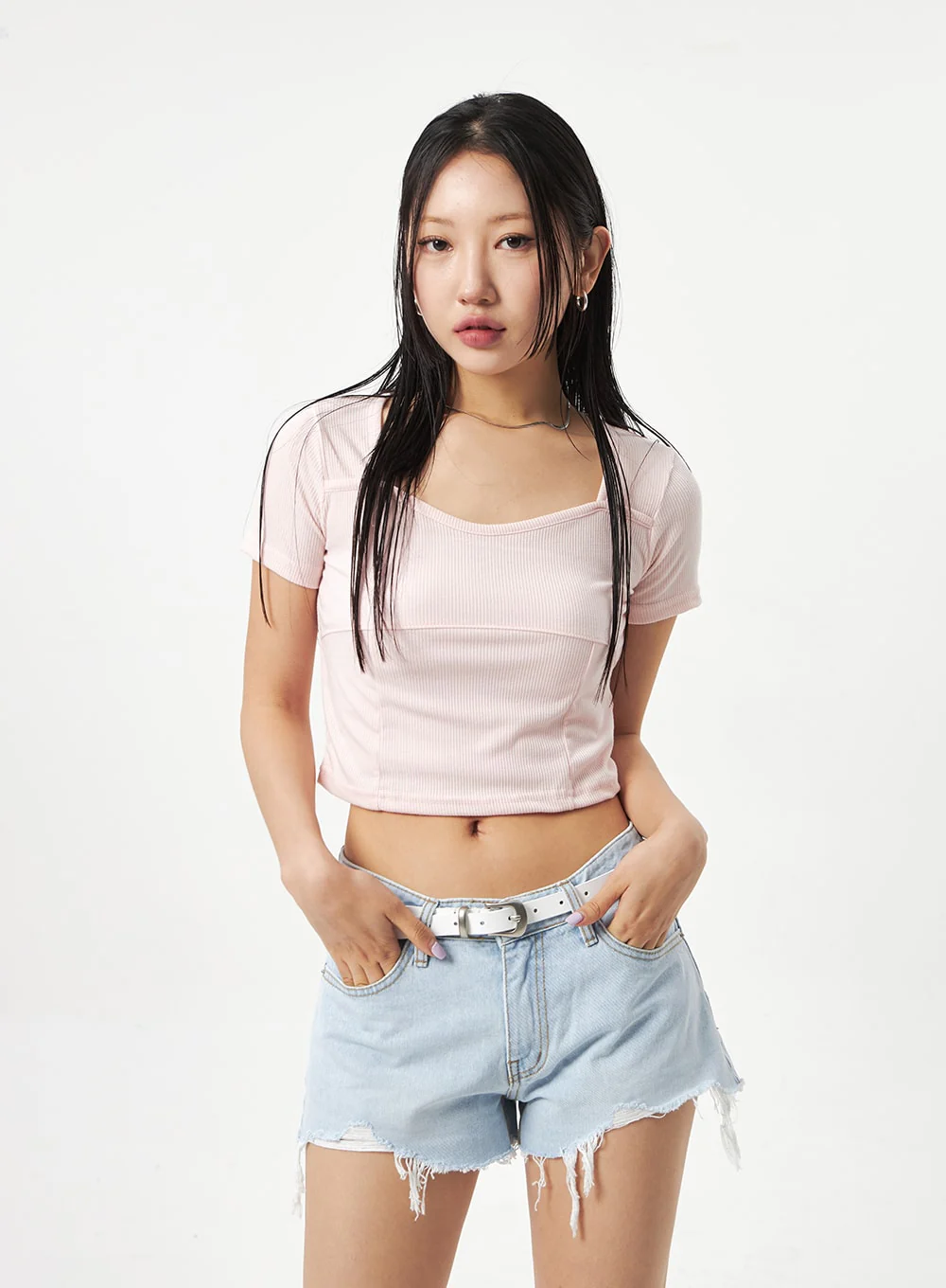 Heart Neck Cropped Tee CA320 - Image 5