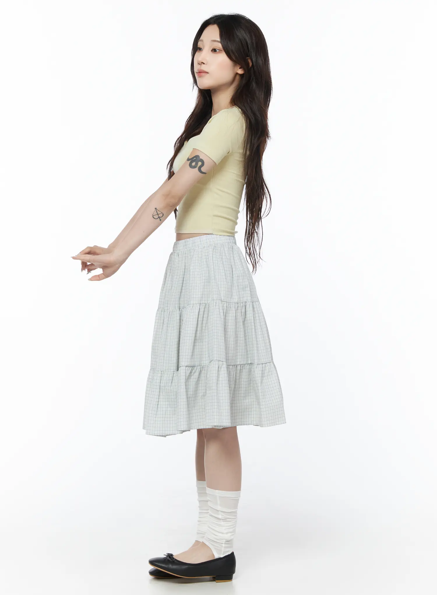 Heart Neck Cropped Tee CU510 - Image 4