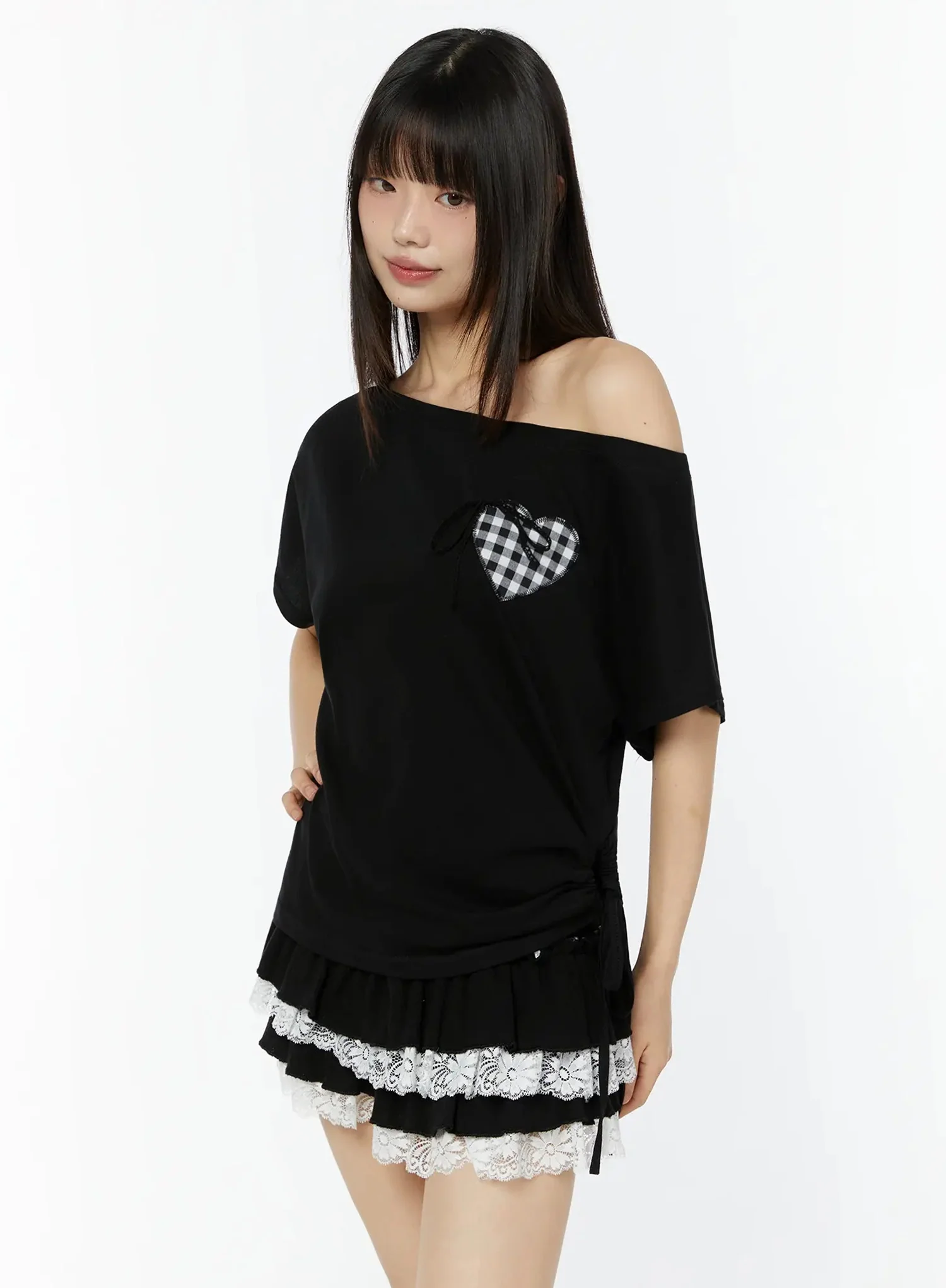 Heart Patch One-Shoulder Oversized T-Shirt IU518 - Image 14