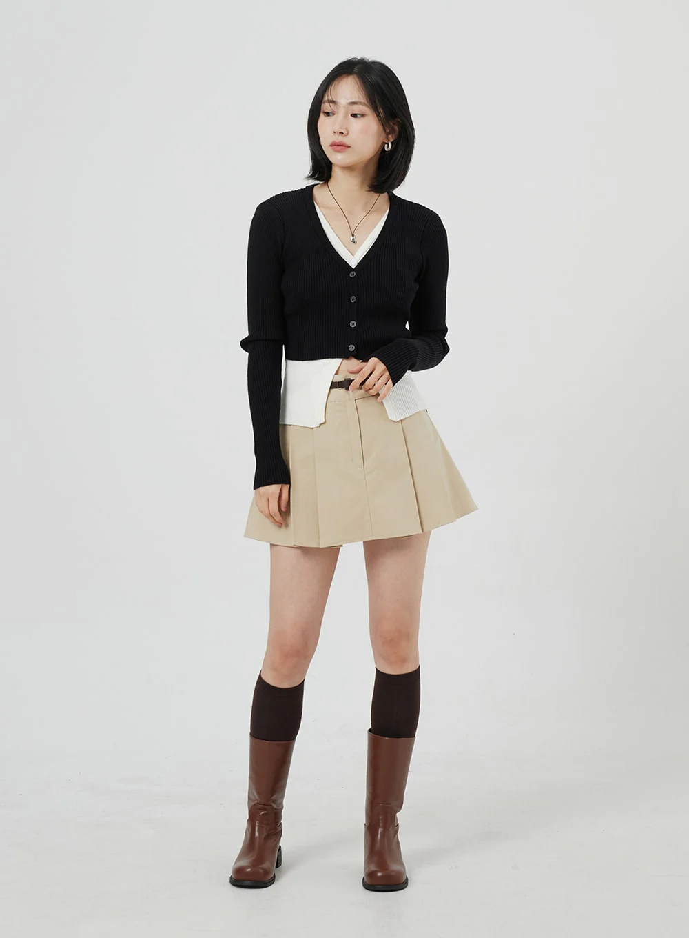 High Waist Pleated Mini Skirt OM306 - Image 4