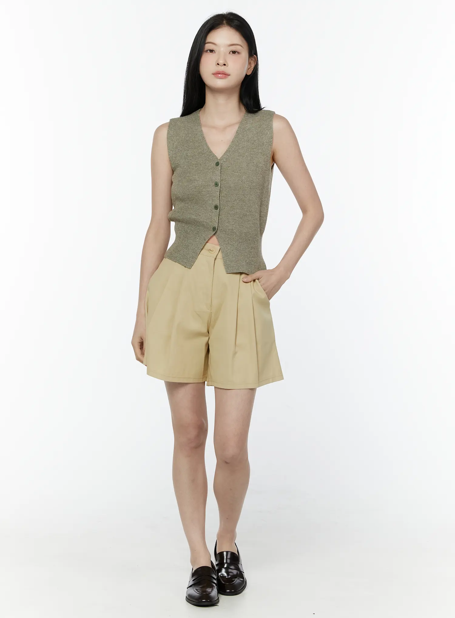High-Waist Pleated Wide Shorts IU505 - Image 6