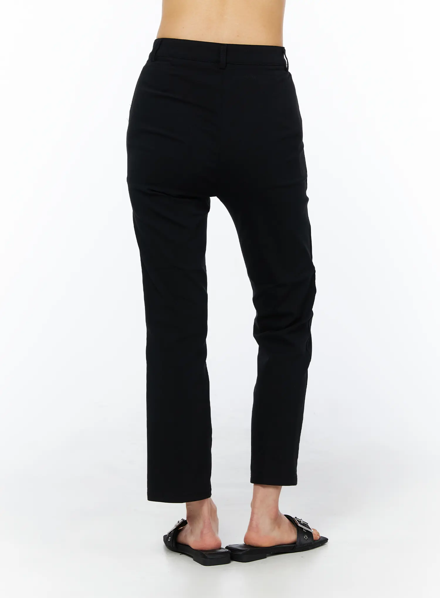 Hip-Pad Capri Pants CU522 - Image 6