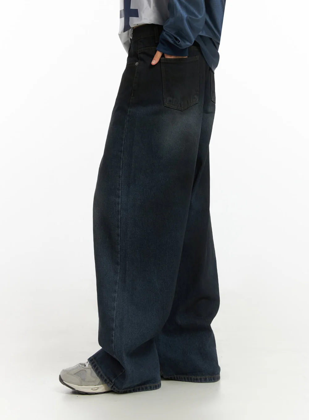 Imogen WashedSky Loose-Fit Denim IO409 - Image 4