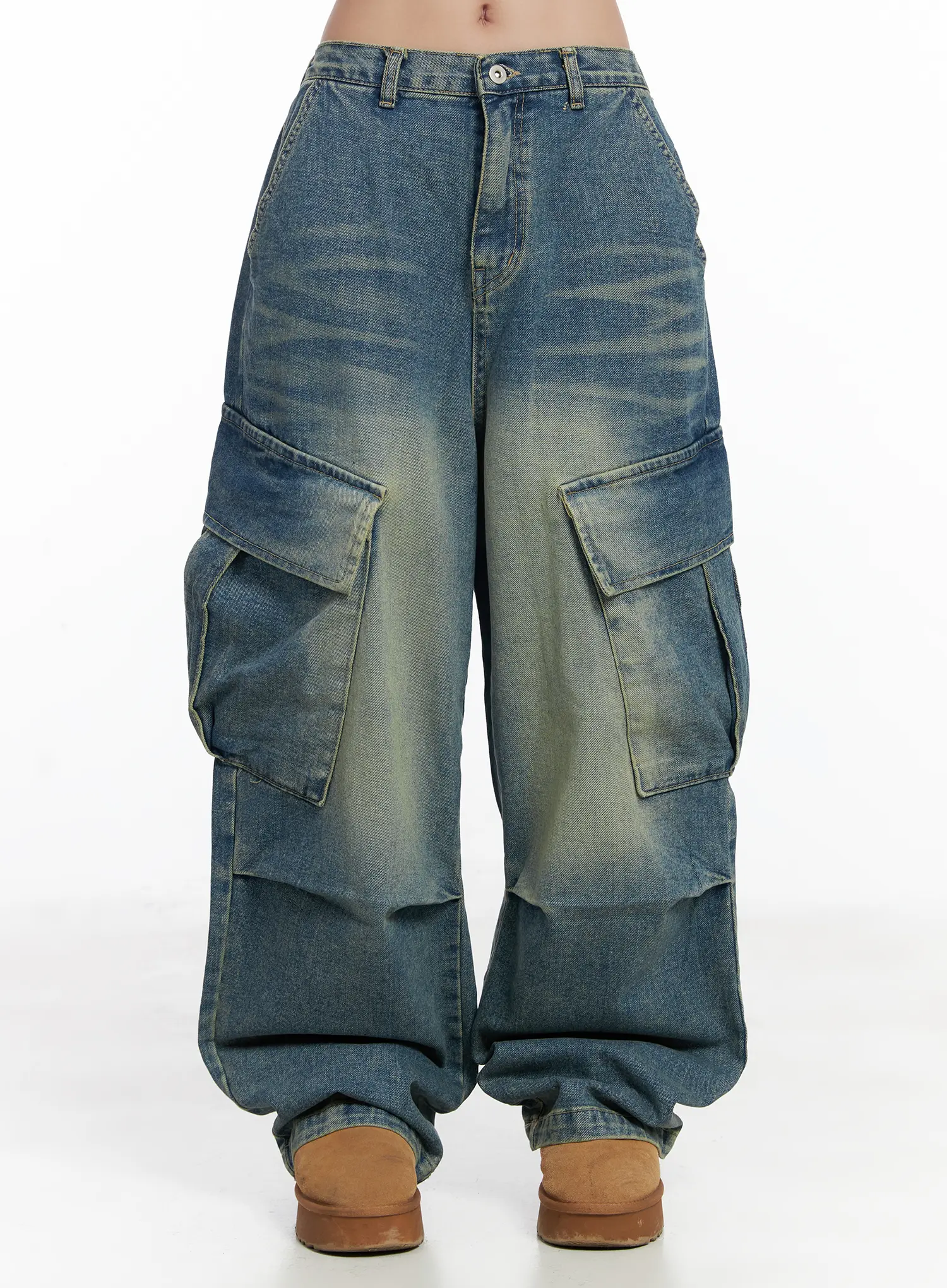 Jake Wide-Leg Cargo Jeans CJ515