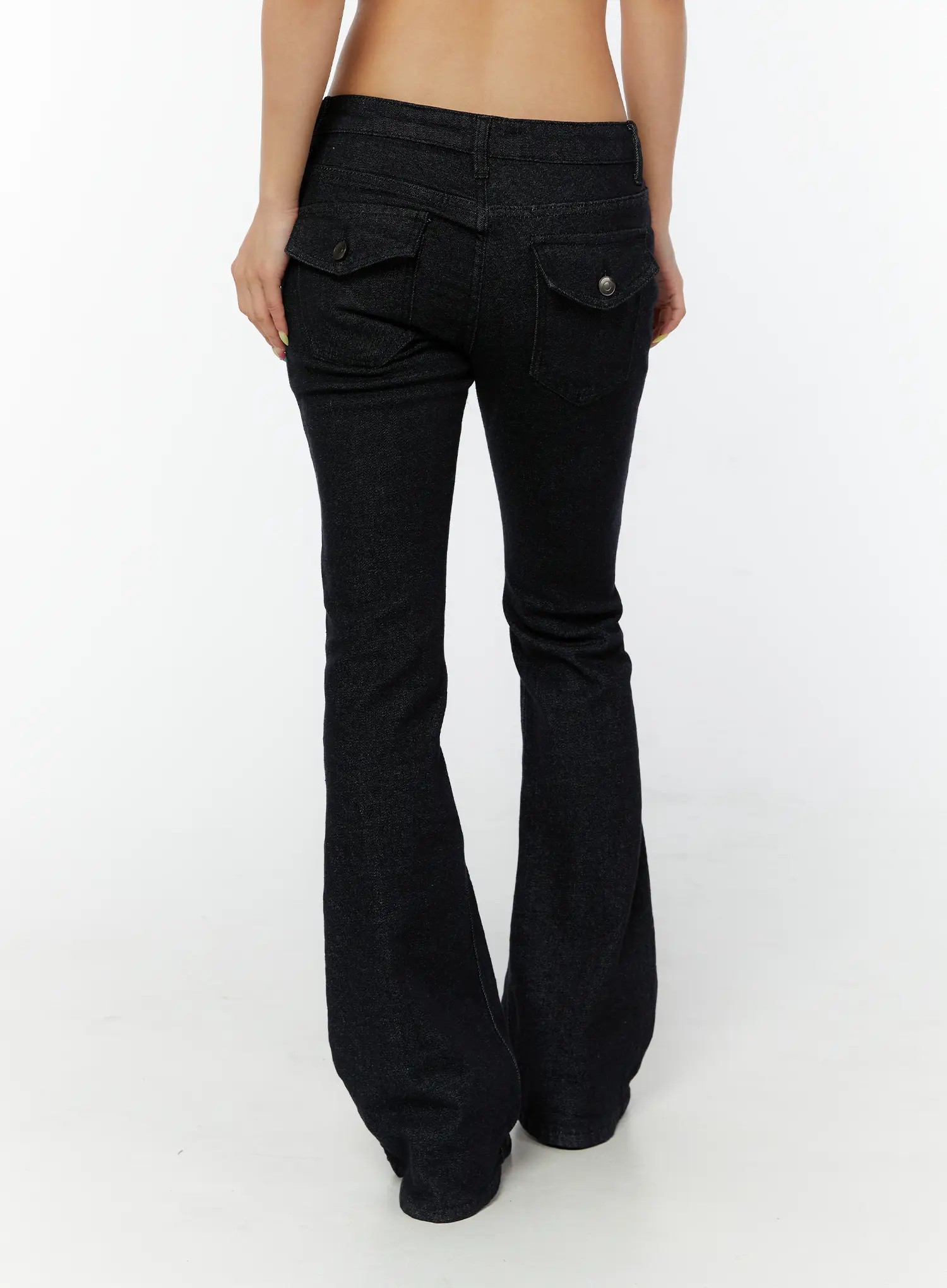 Jody No-Fade Hip-Pad Bootcut Jeans CY520 - Image 7