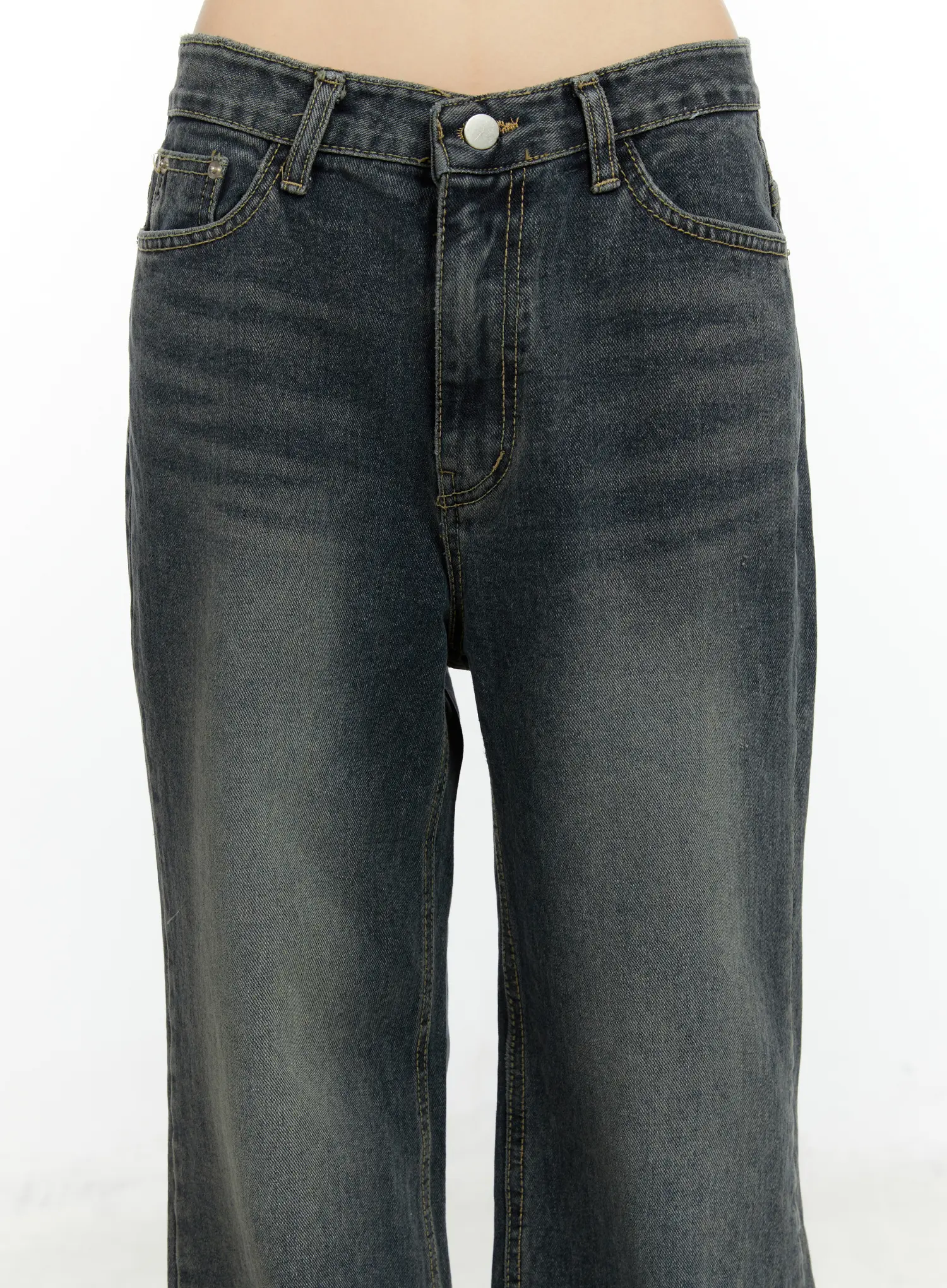 Kimber Washed Wide Flared Jeans CF509 - Image 8