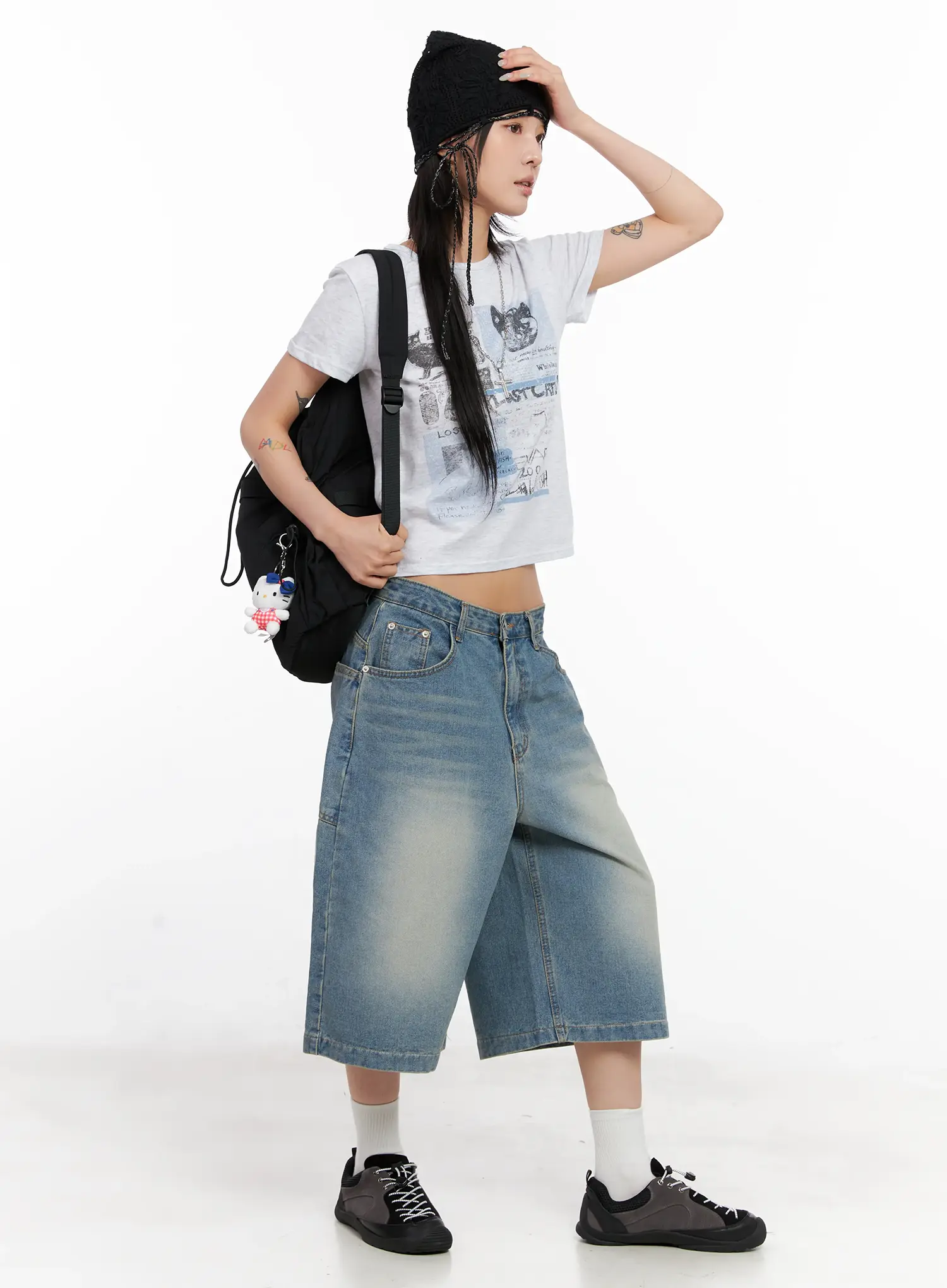 Kitty Graphic Cropped Tee CL525 - Image 3