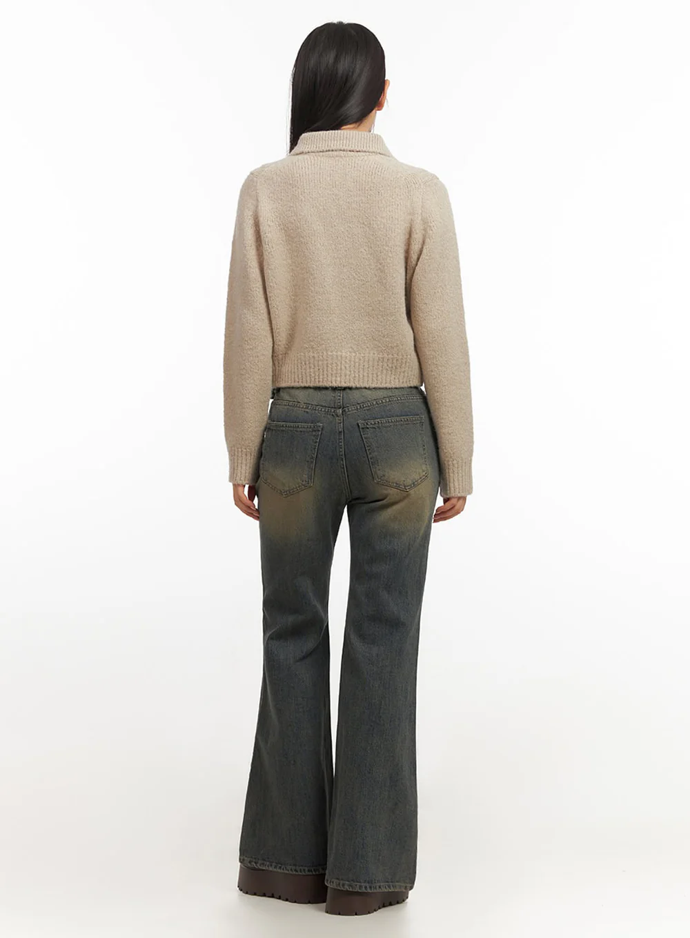 Kourtney Vintage Wash Flared Jeans IF510 - Image 9