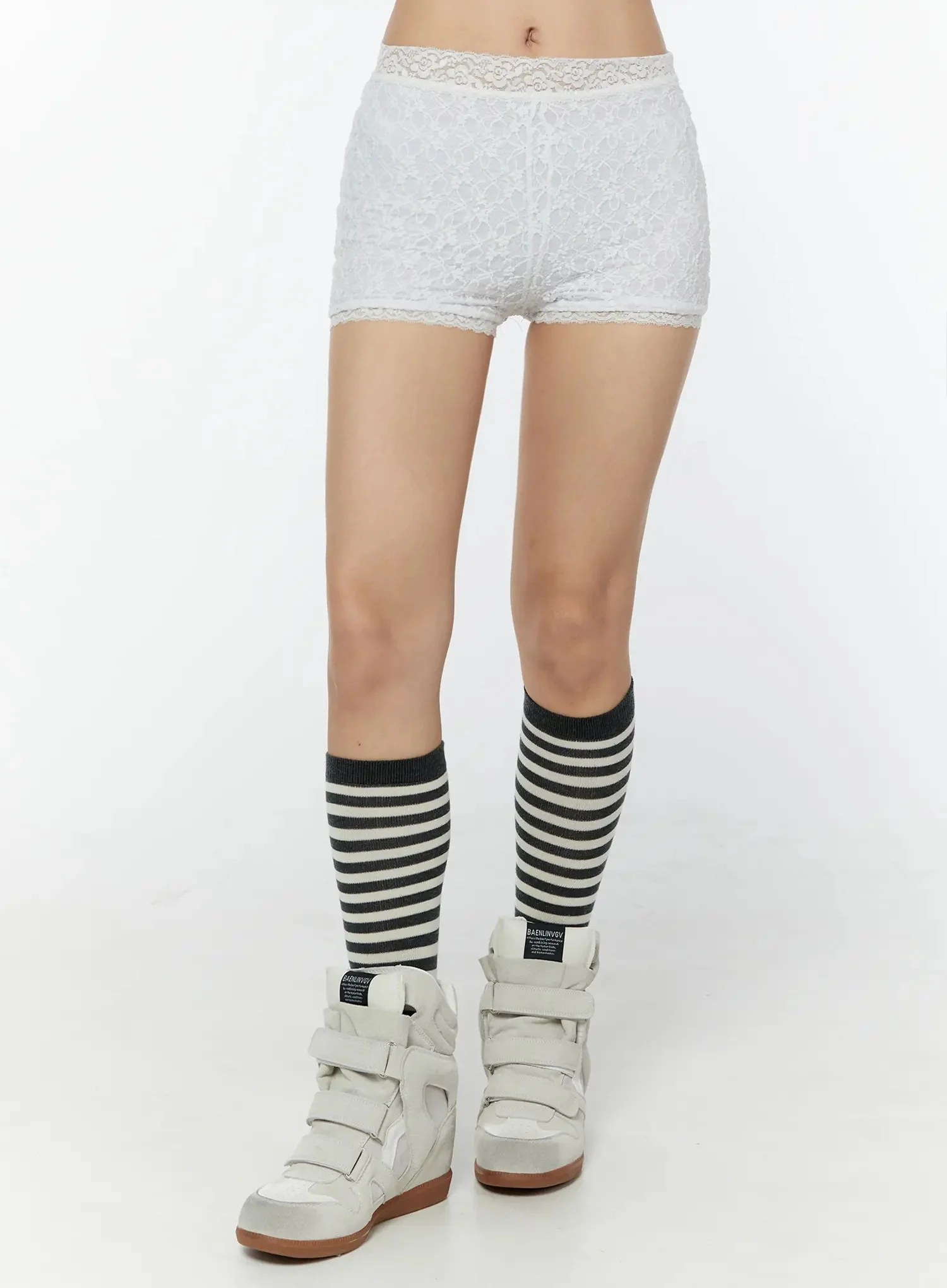 Lace Layered Micro Shorts IU524 - Image 5