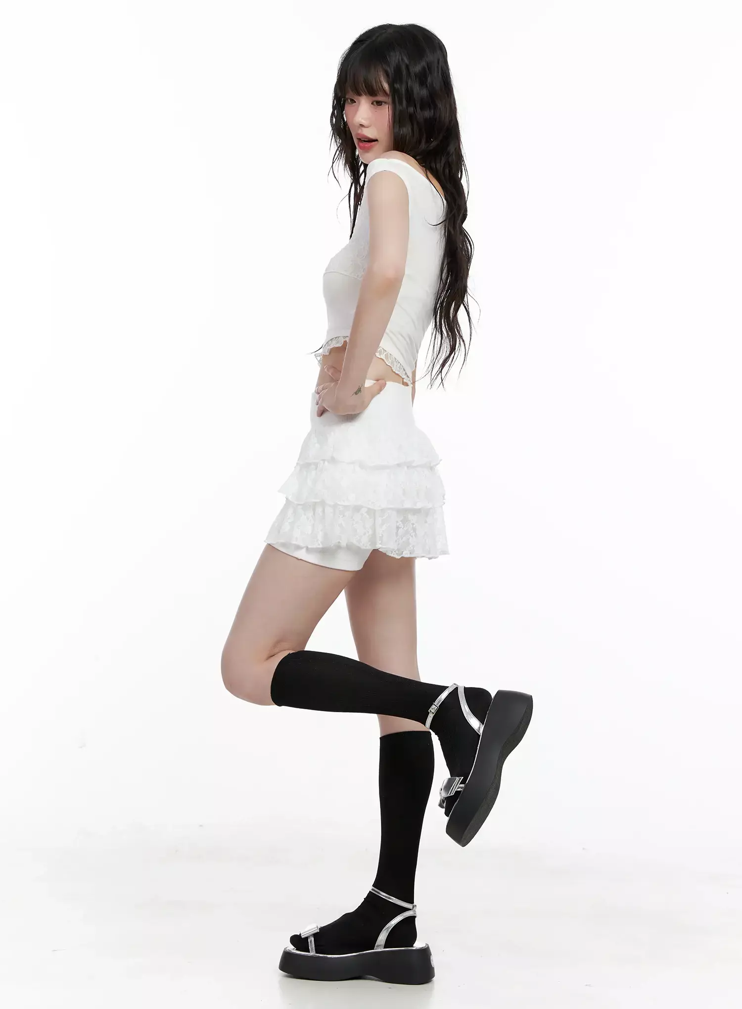Lace Tiered Ruffle Skirt IL531 - Image 10