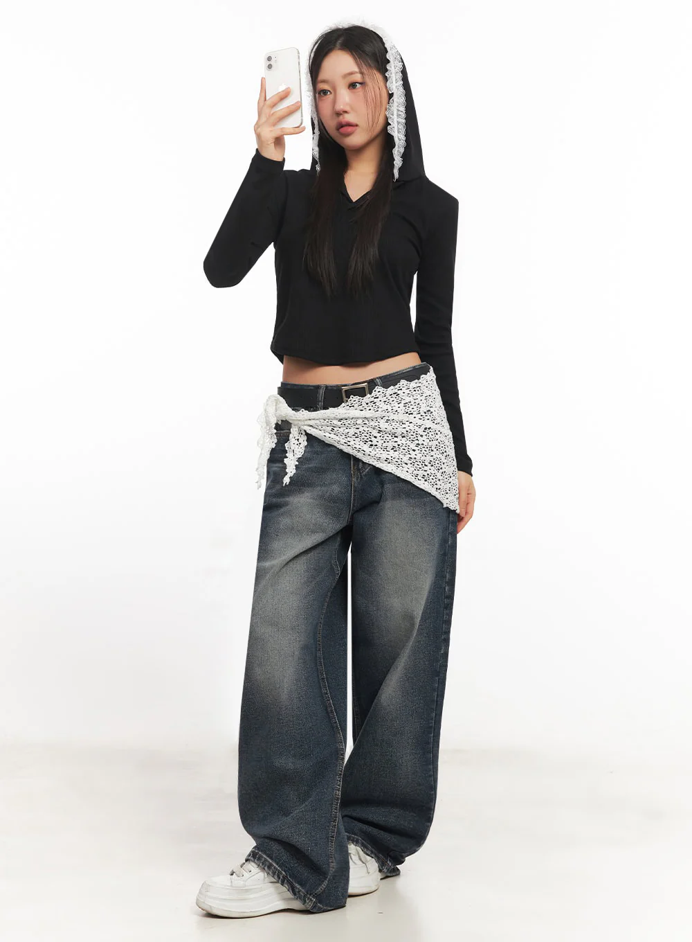 Lace-Trim Crop Hoodie IA524 - Image 2