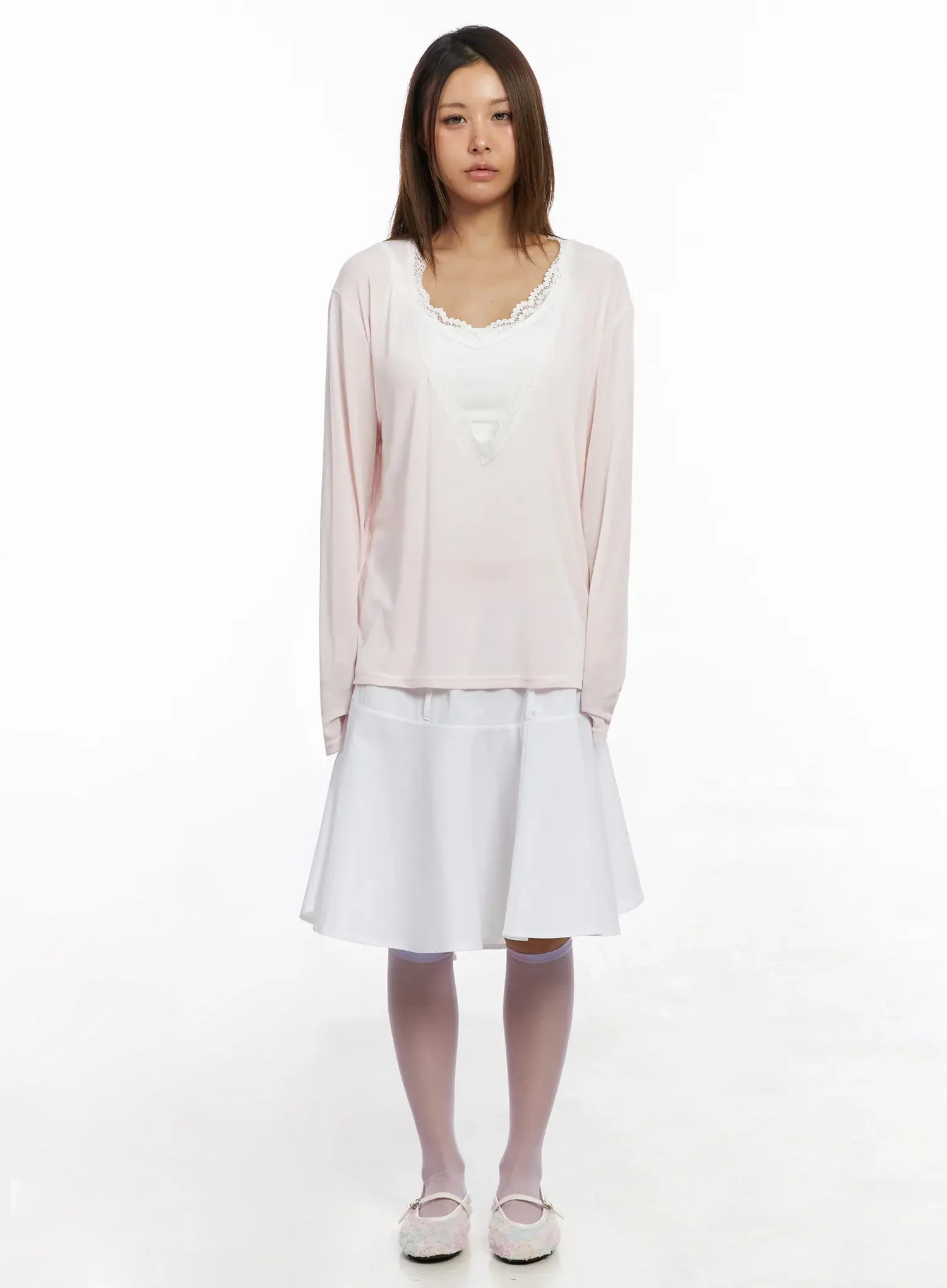 Lace Trim V-Neck Relaxed Top IY504 - Image 10