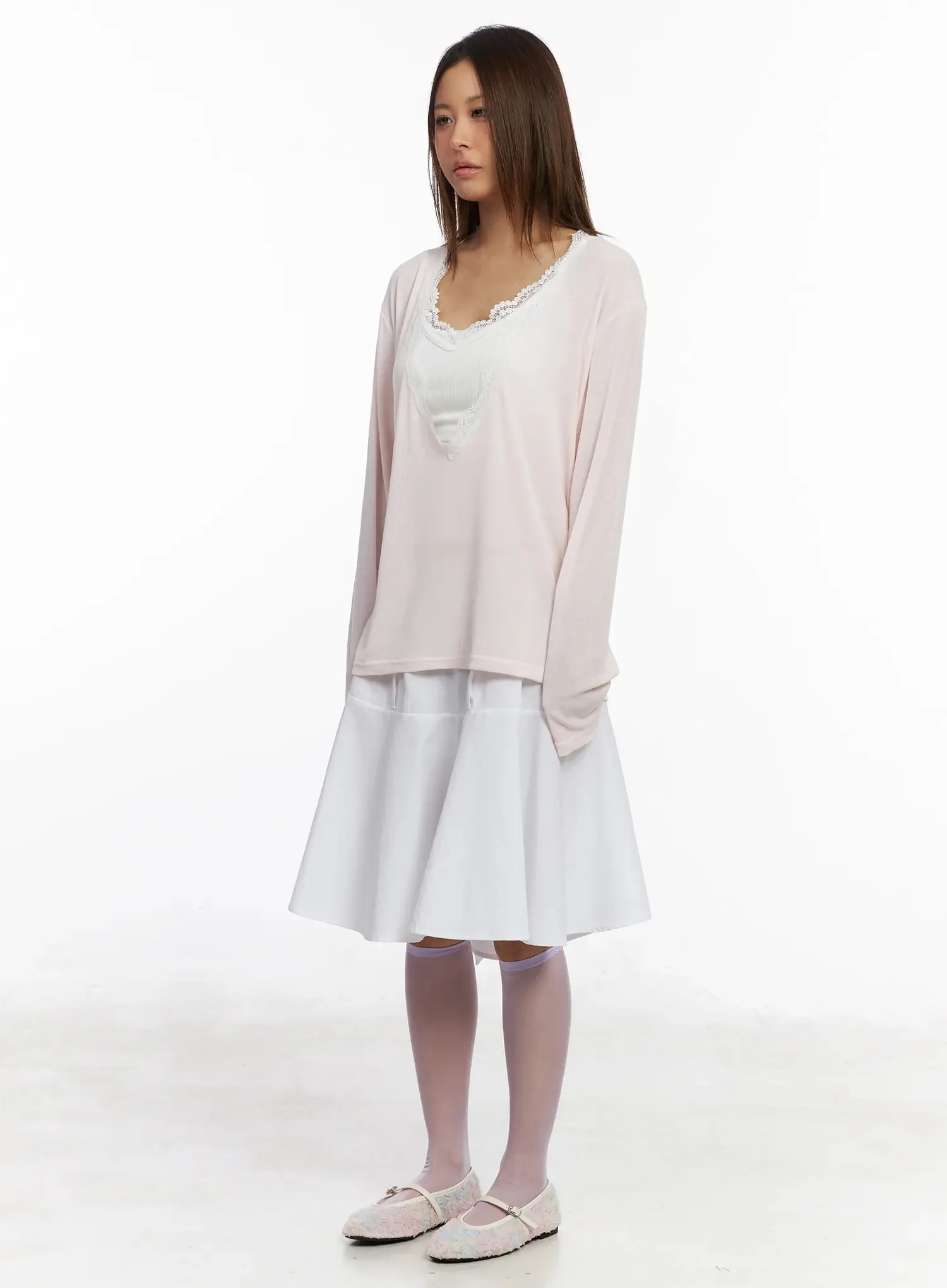 Lace Trim V-Neck Relaxed Top IY504 - Image 11