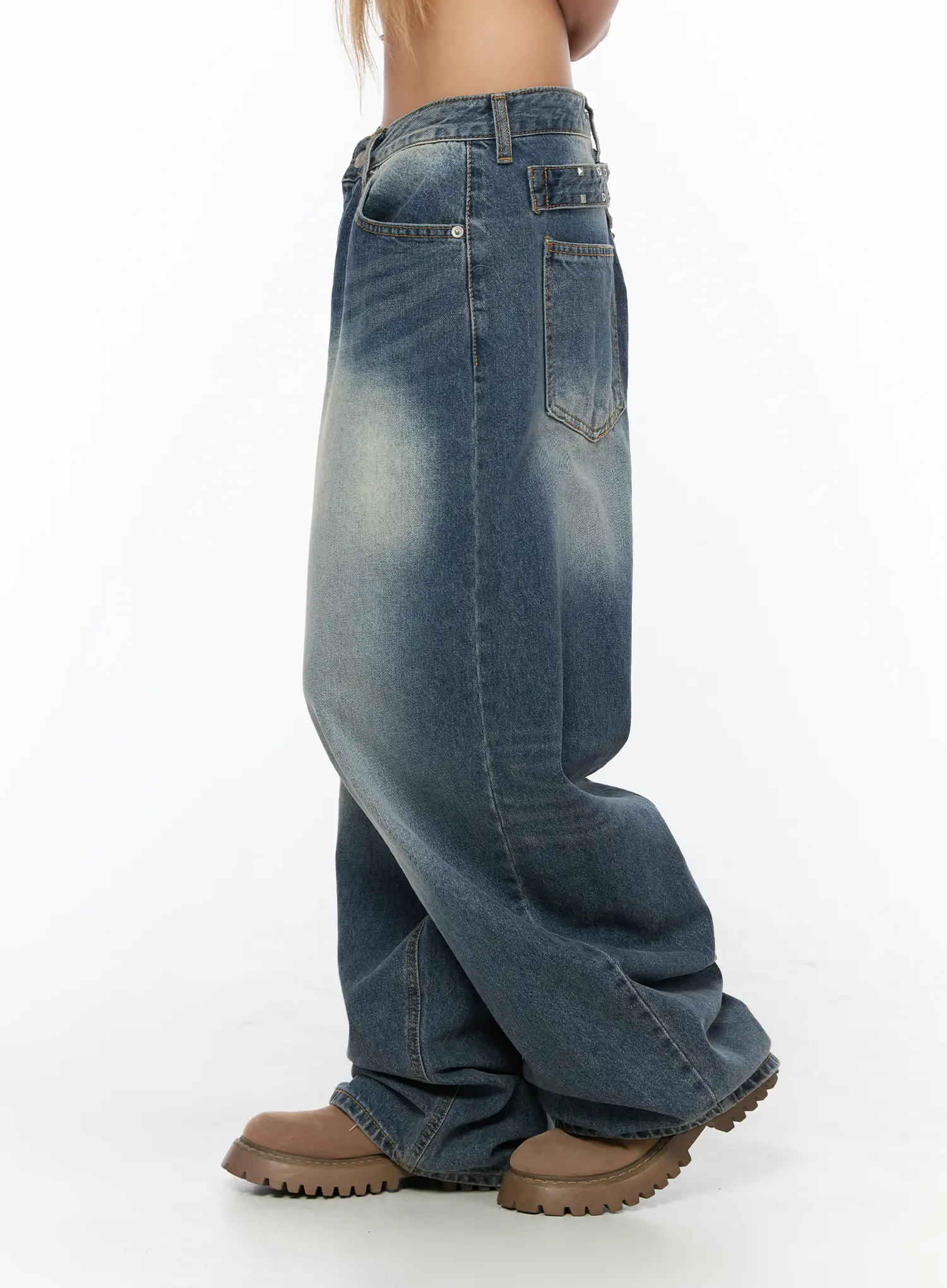 Lane Washed Wide Leg Jeans CU523 - Image 6