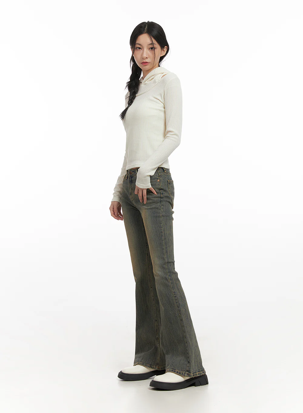 Layered Hooded Crop Top CN428 - Image 3