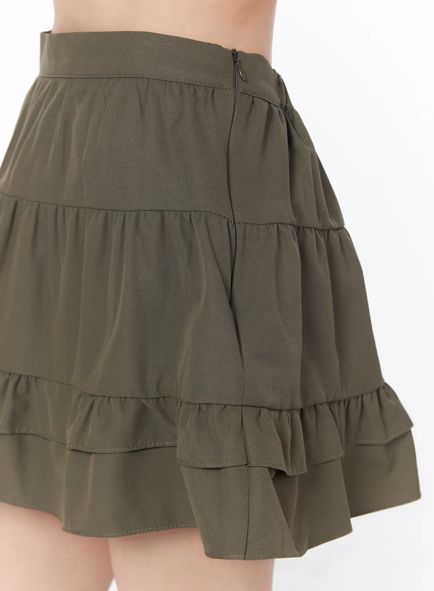 Layered Ruffle Mini Skirt CY505 - Image 9