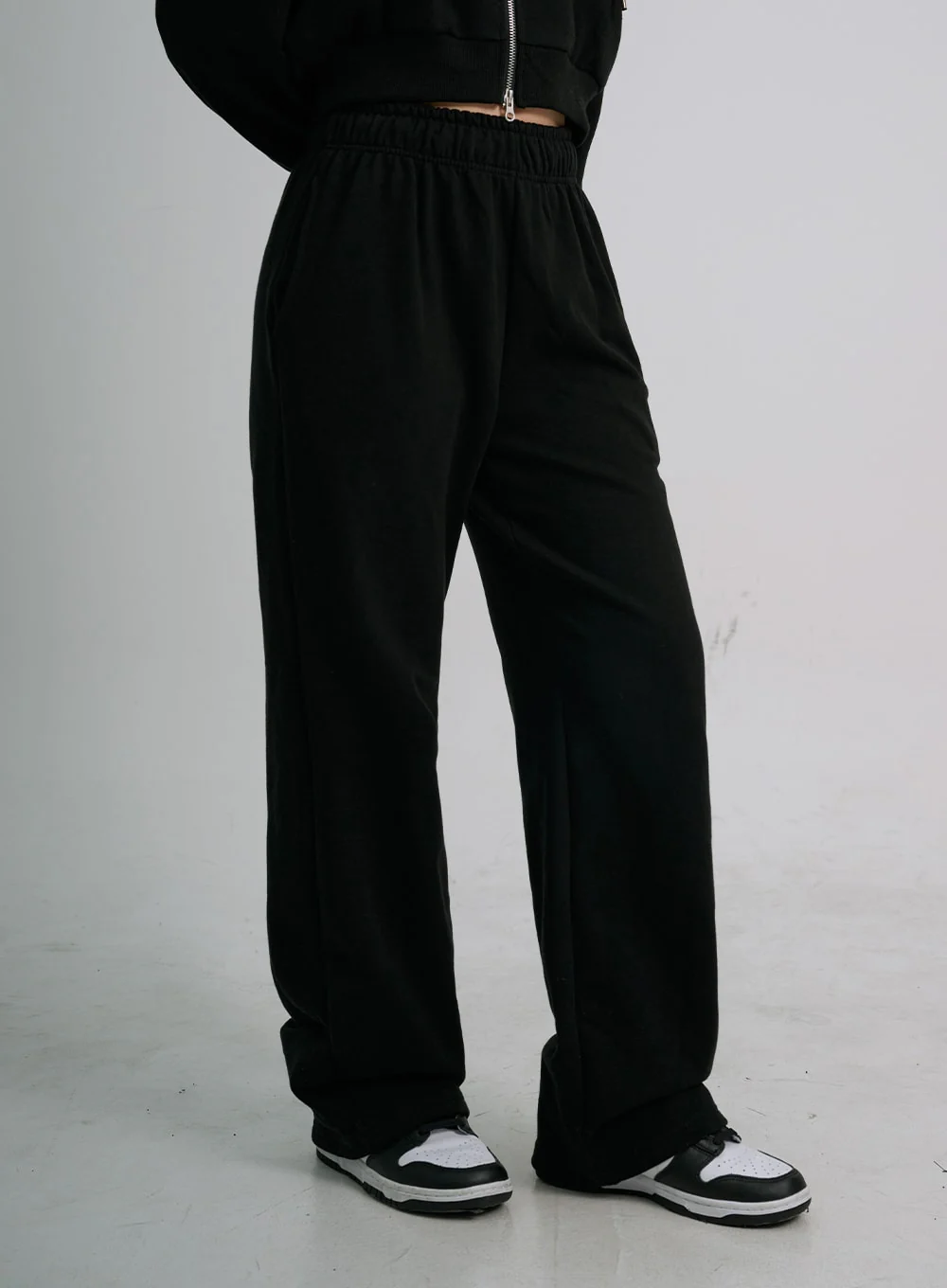 Lewkin Soft Basic Wide Training Pants C1210 - Image 12