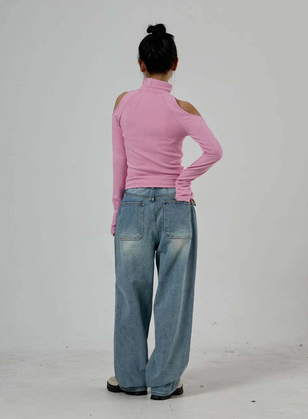 Light Wash Baggy Jeans Unisex CD26 - Image 12