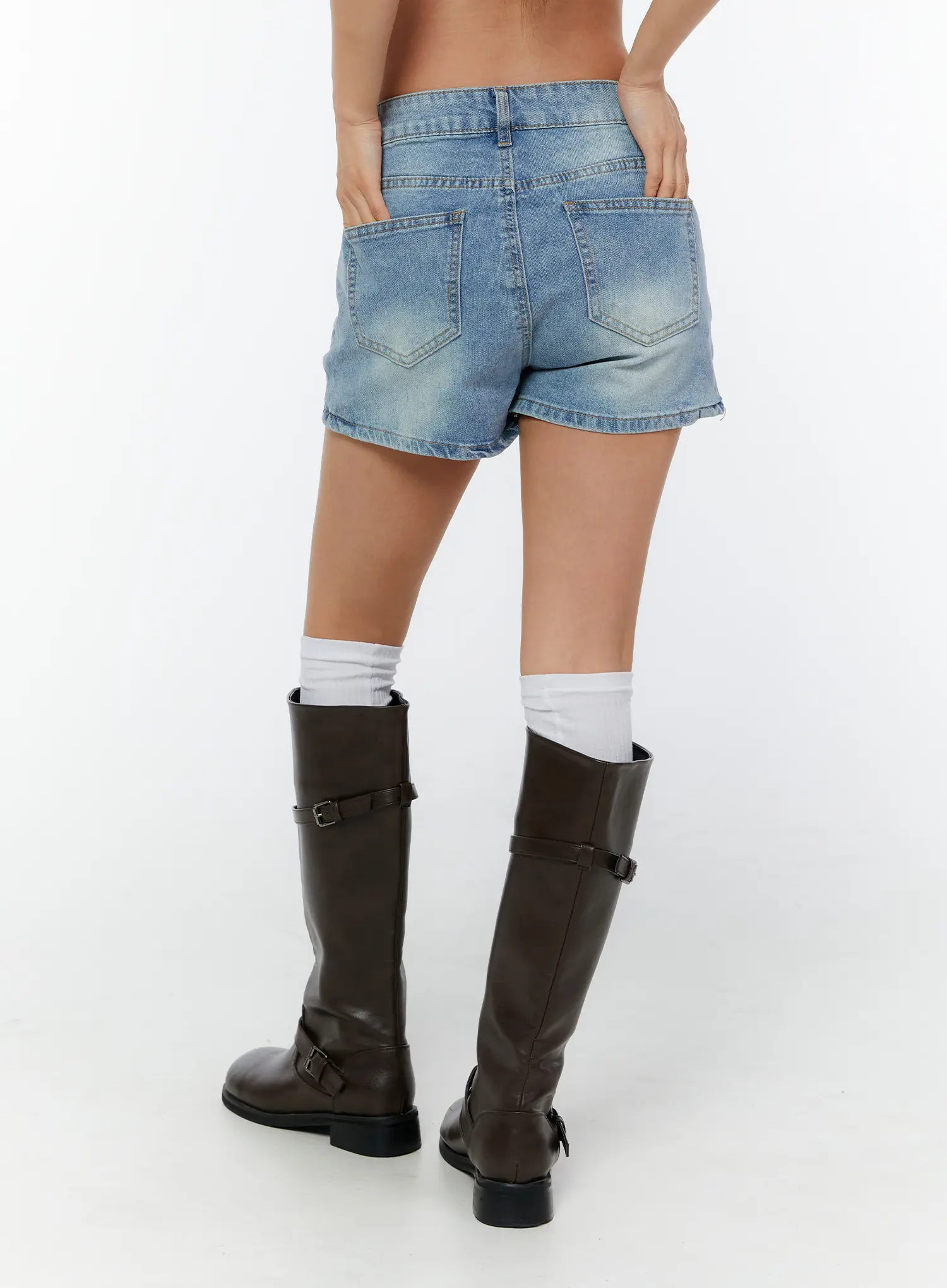 Light Wash Hip-Pad Denim Shorts CY520 - Image 7