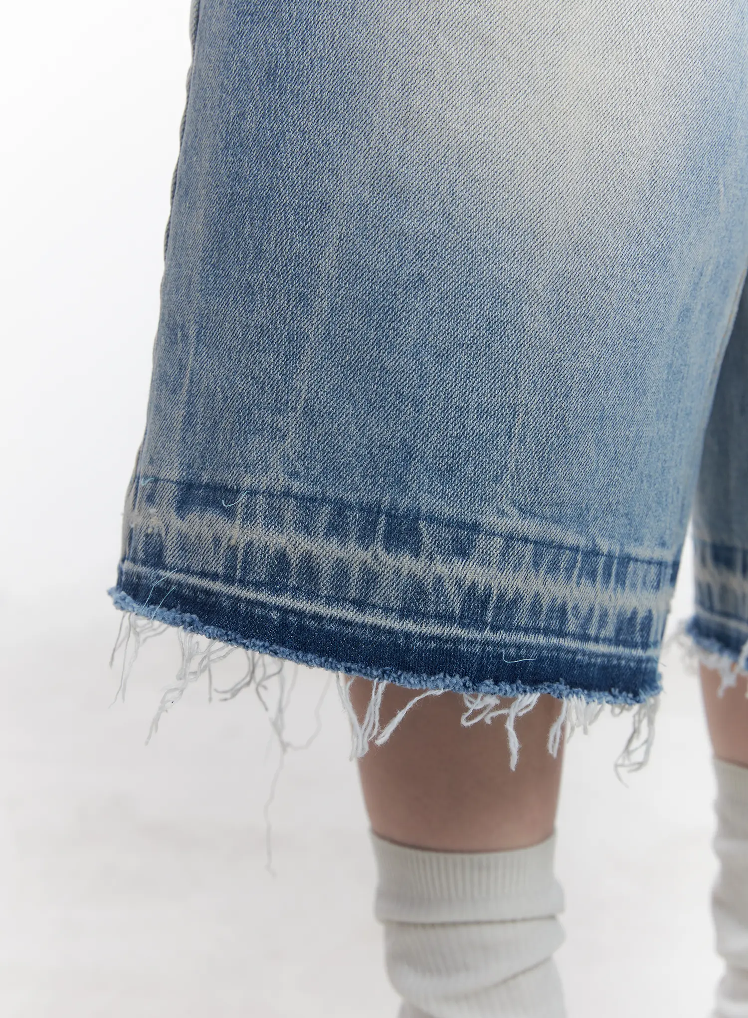 Light Wash Vintage Jorts CU519 - Image 6