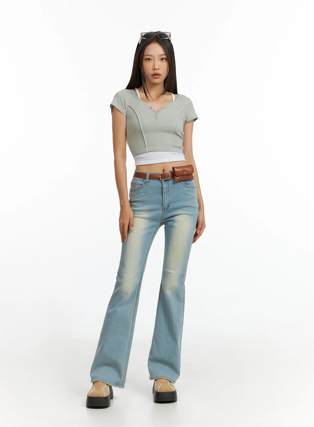 Light Washed Slim Fit Bootcut Jeans IL409 - Image 3