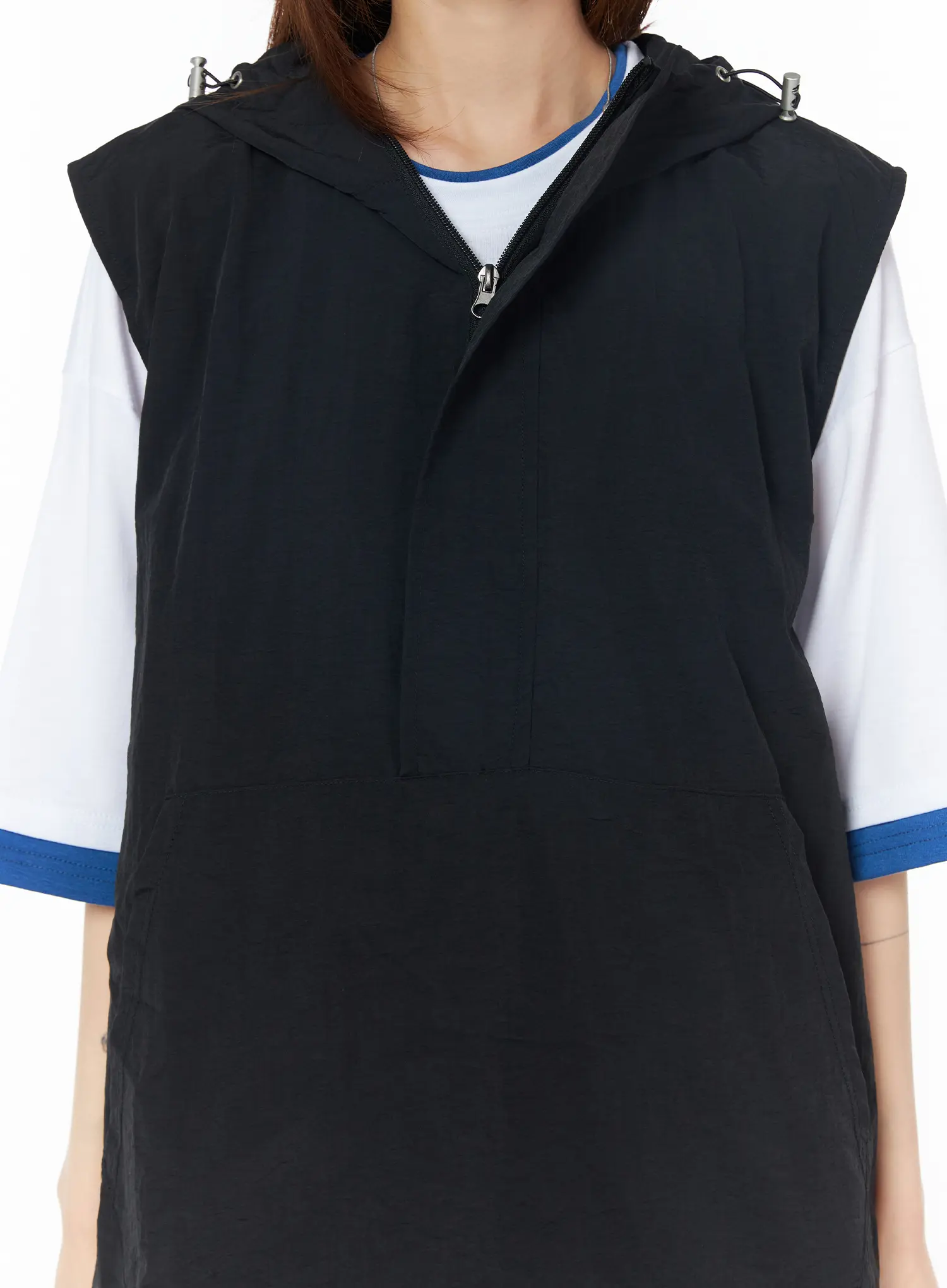 Lightweight Hooded Vest CY527 - Image 5