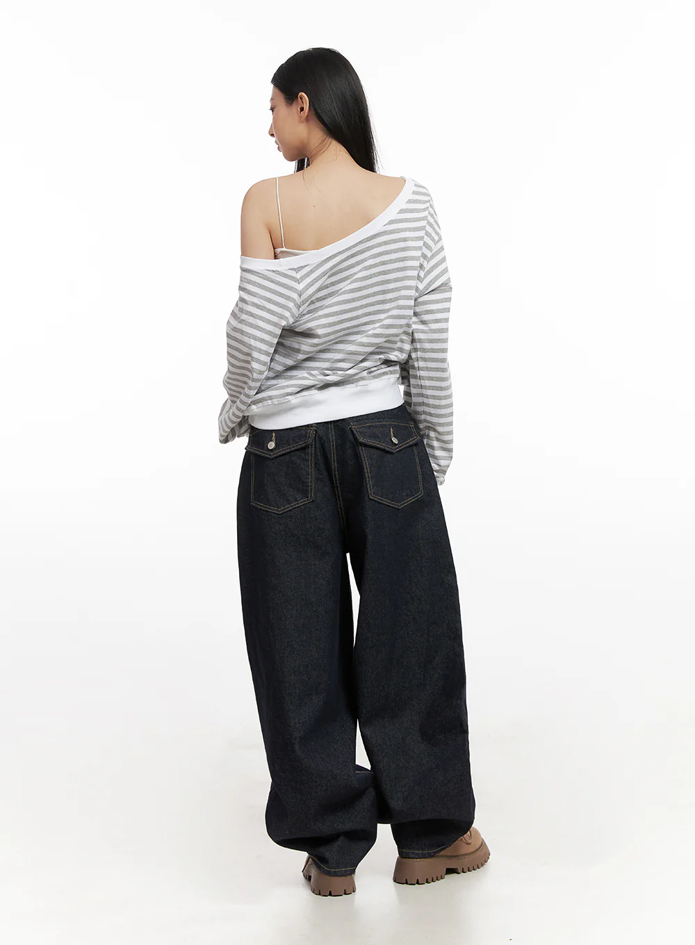 Lily Stitched Wide-Leg Jeans CN426 - Image 5