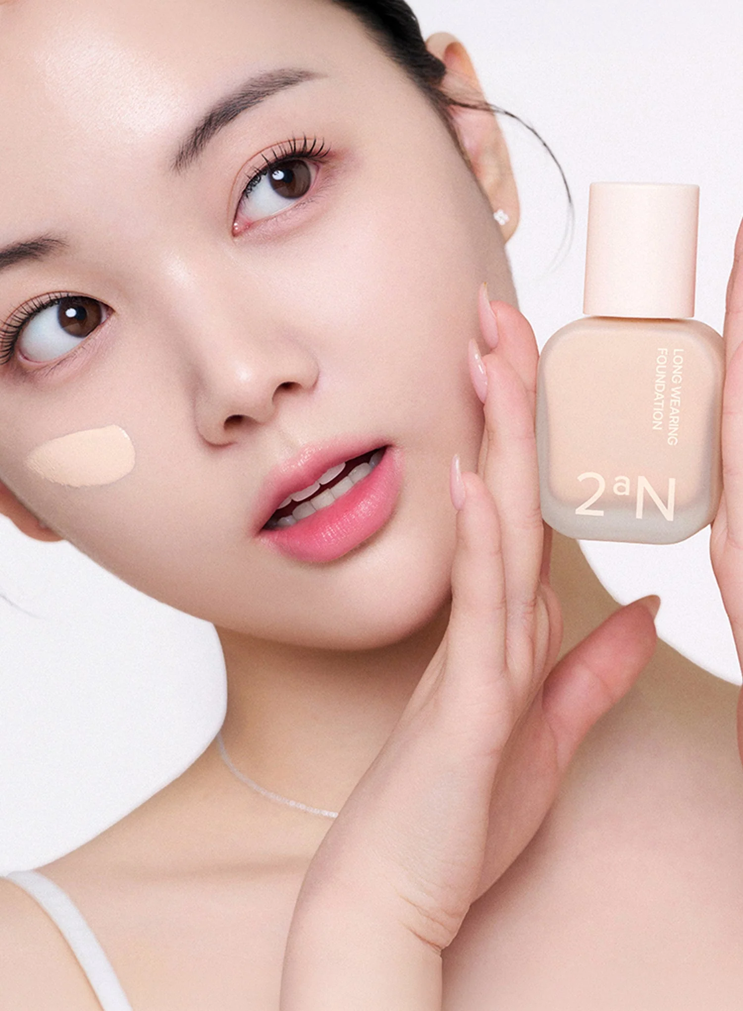 Long Wearing Foundation (30ml) - Image 6