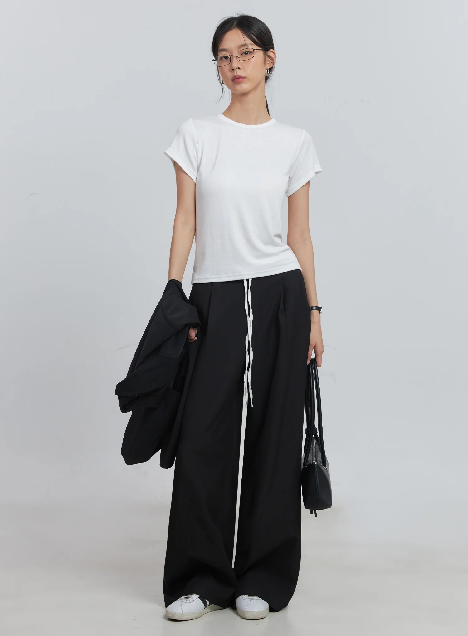 Loose-Fit Short-Sleeve Tee IU512 - Image 2