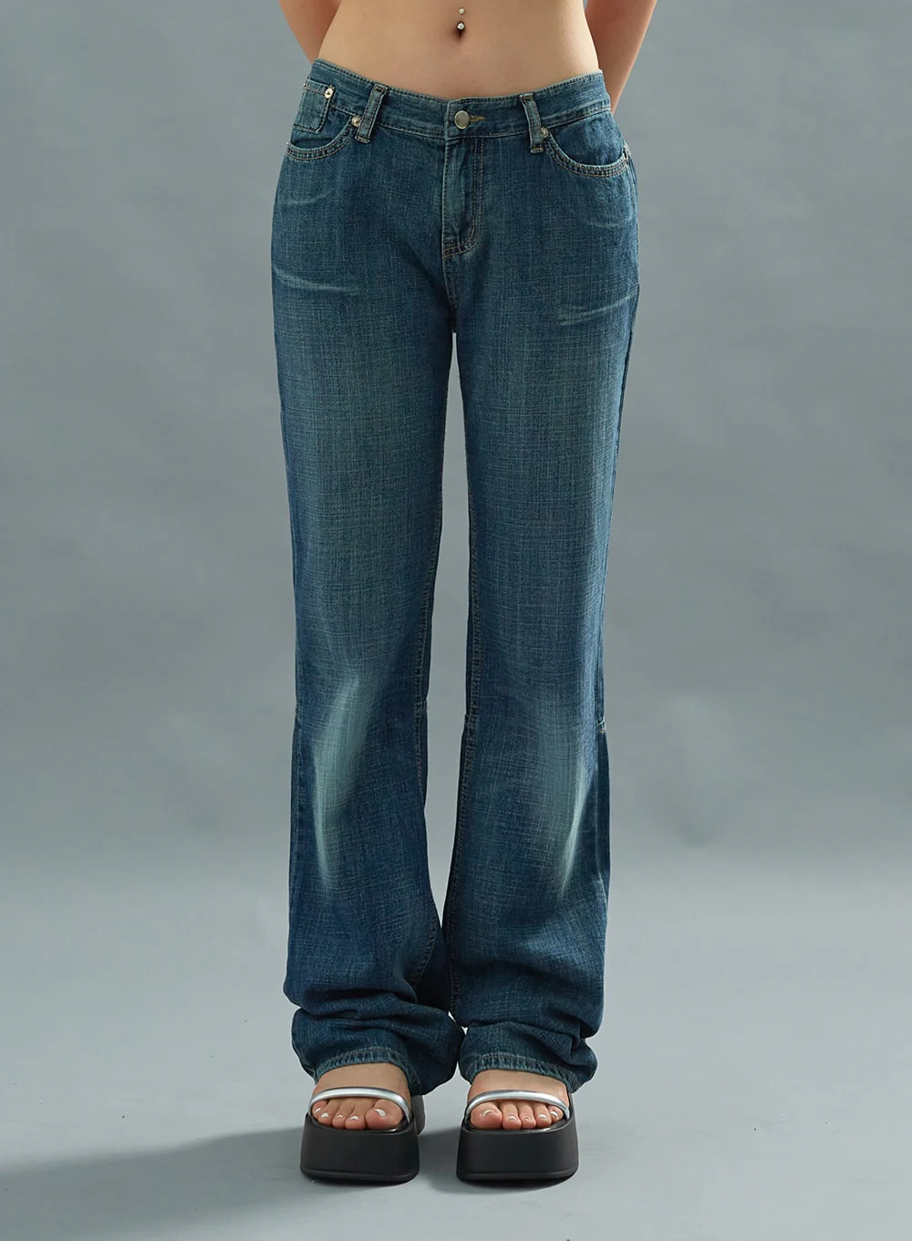Low Rise Bootcut Jeans CU20 - Image 10
