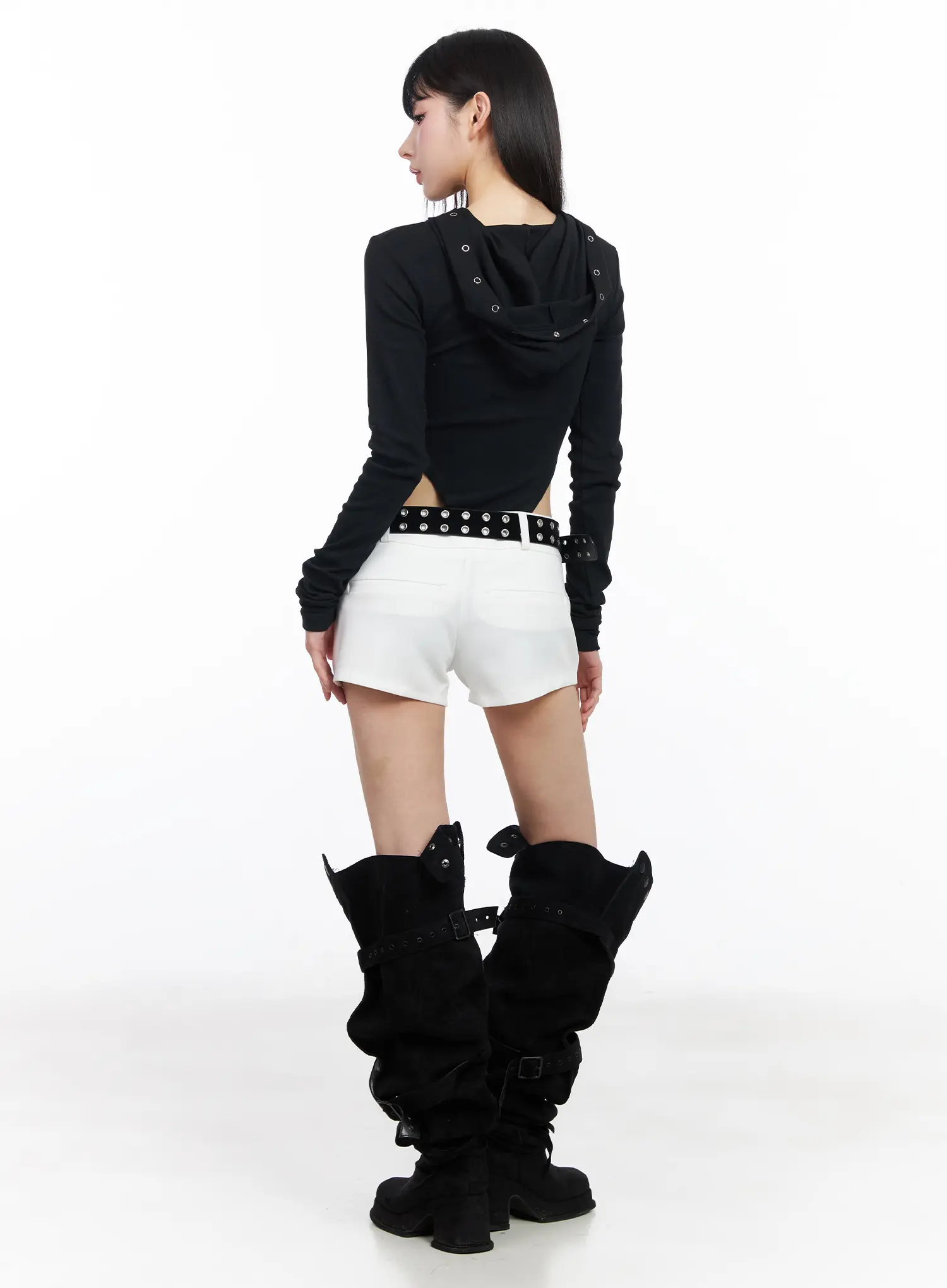 Low Rise Buckle Shorts CF519 - Image 7