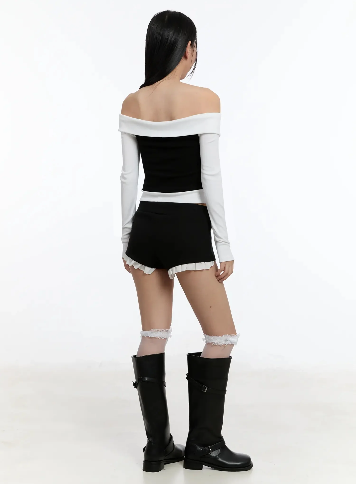 Low-Rise Frill Shorts IM509 - Image 9
