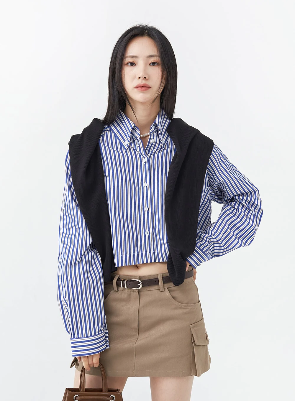 Low-Rise Pocket Cargo Mini Skirt OG18 - Image 3