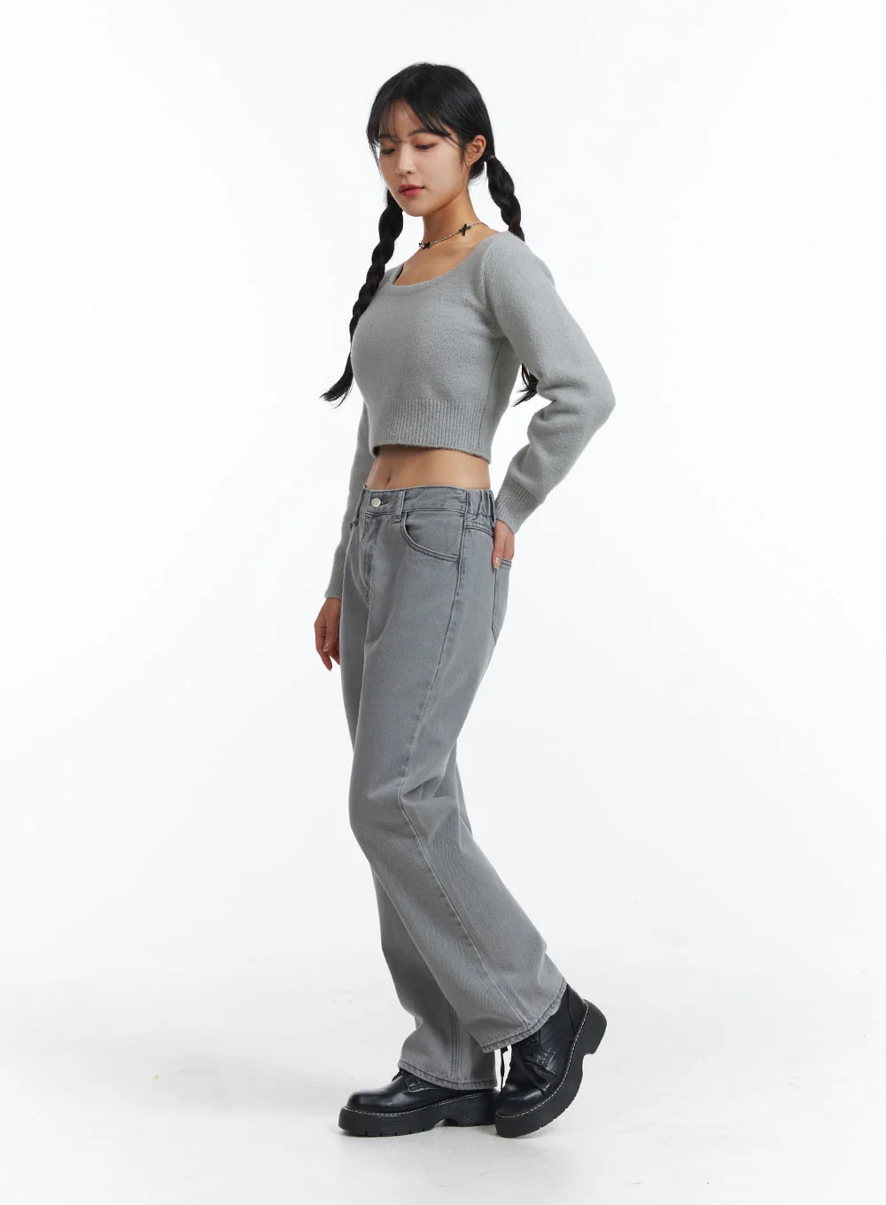 Low-Rise Straight Leg Jeans OJ426 - Image 4