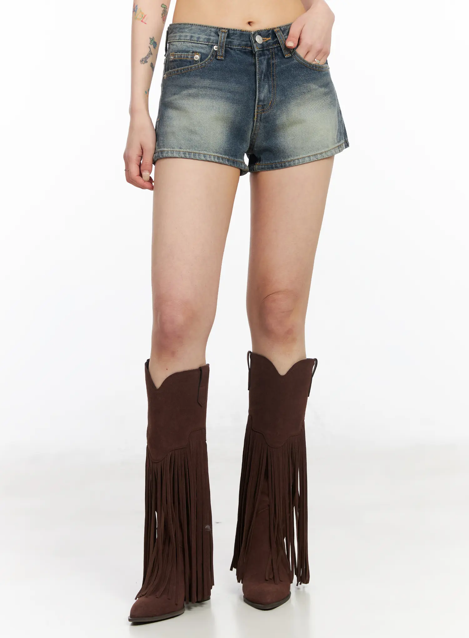 Low Rise Vintage Wash Denim Shorts CM517