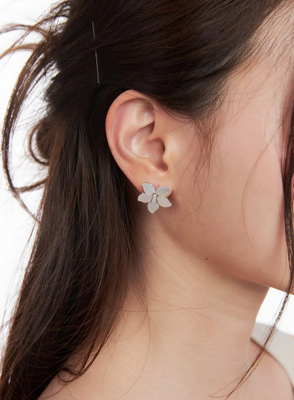 Luna Petal Earrings IM531 - Image 2