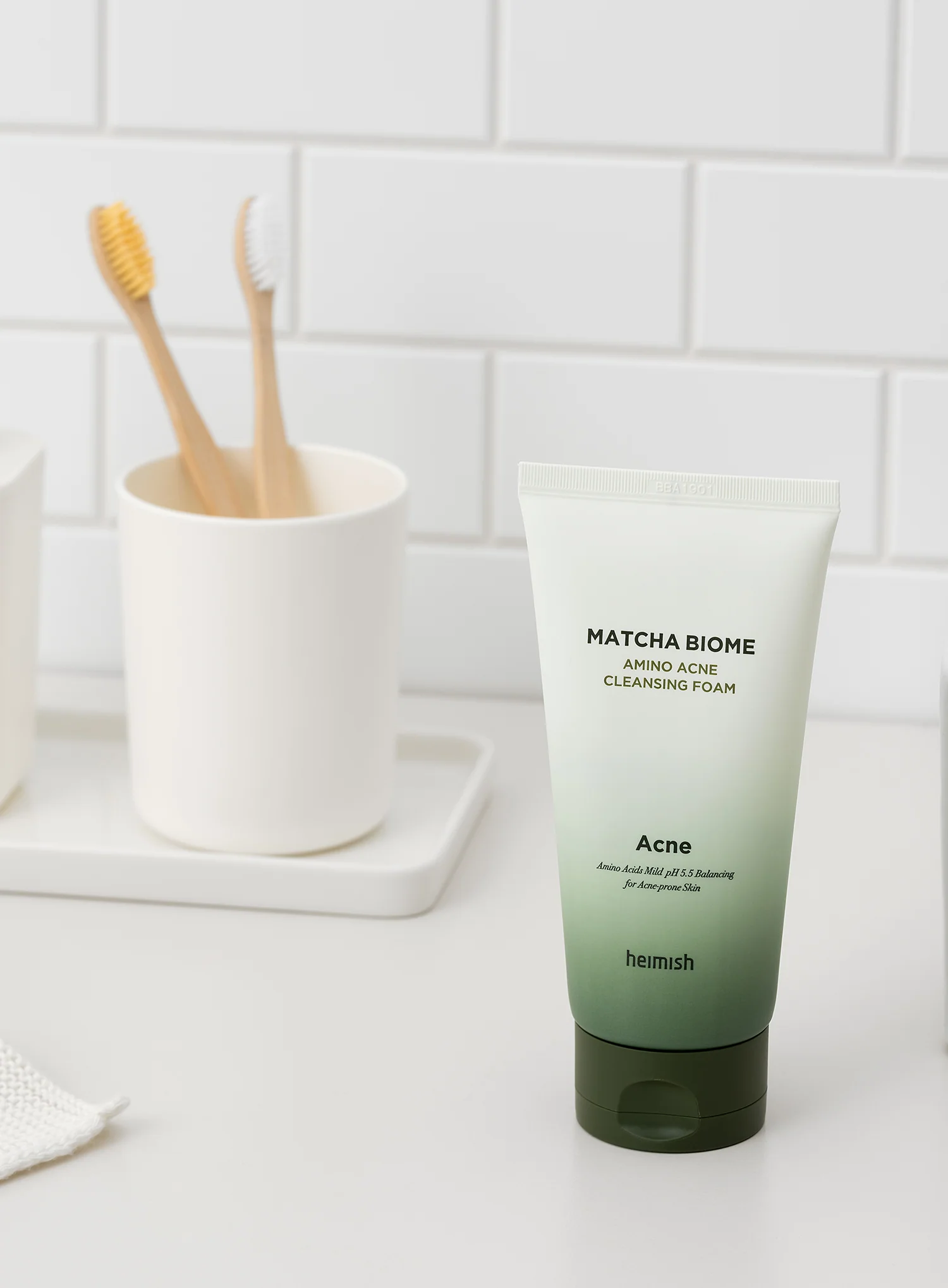 Matcha Biome Amino Acne Cleansing Foam (150g) - Image 10