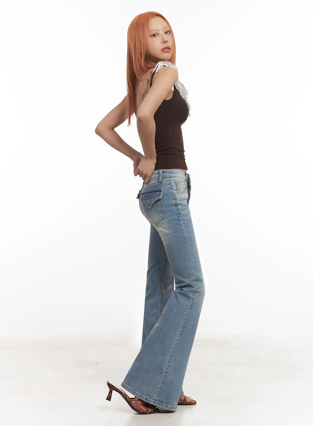 May Washed Flared Jeans IA515 - Image 7
