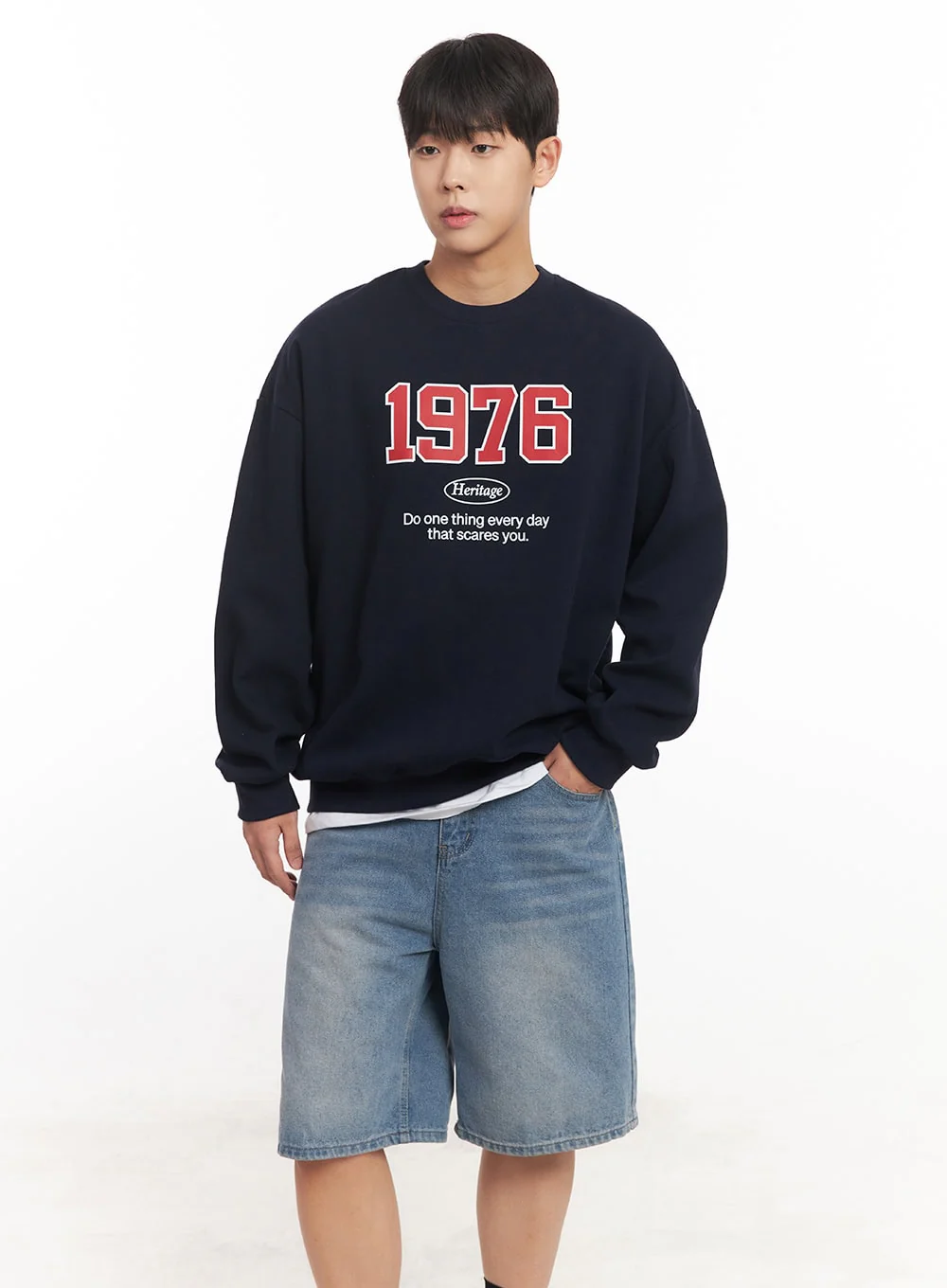 Men's 1976 Graphic Sweatshirt IM528 - Image 4