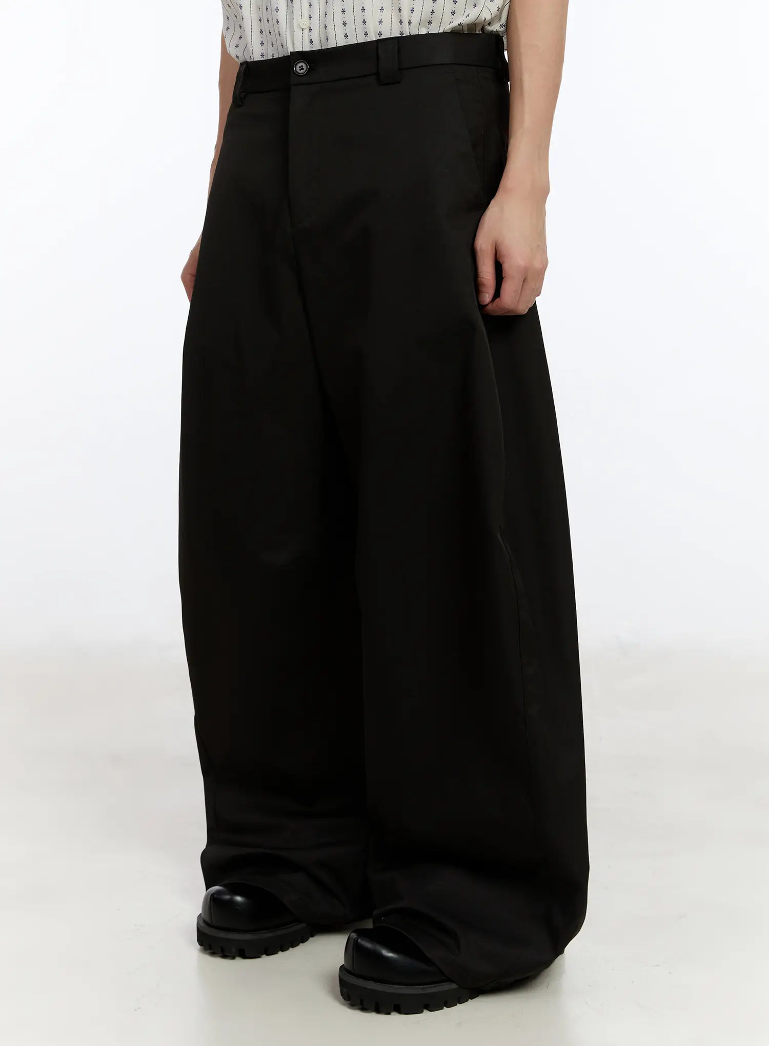 Men's Balloon Wide-Fit Pants IA508 - Image 5