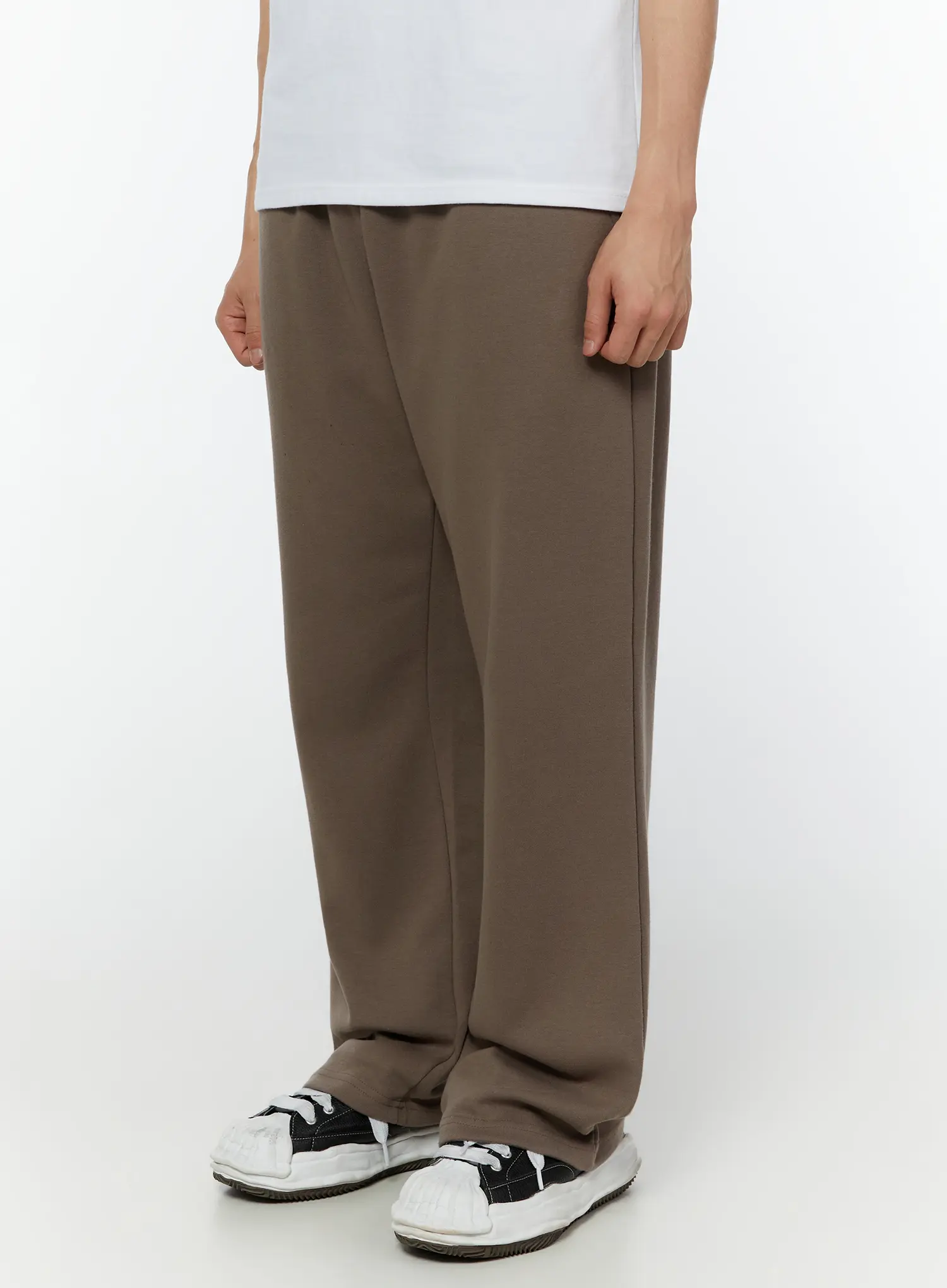 Men's Basic Semi-Wide Sweatpants IU515 - Image 2