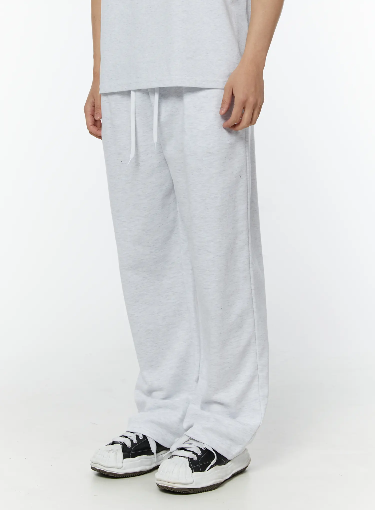 Men's Basic Semi-Wide Sweatpants (Light Gray) IU508 - Image 4