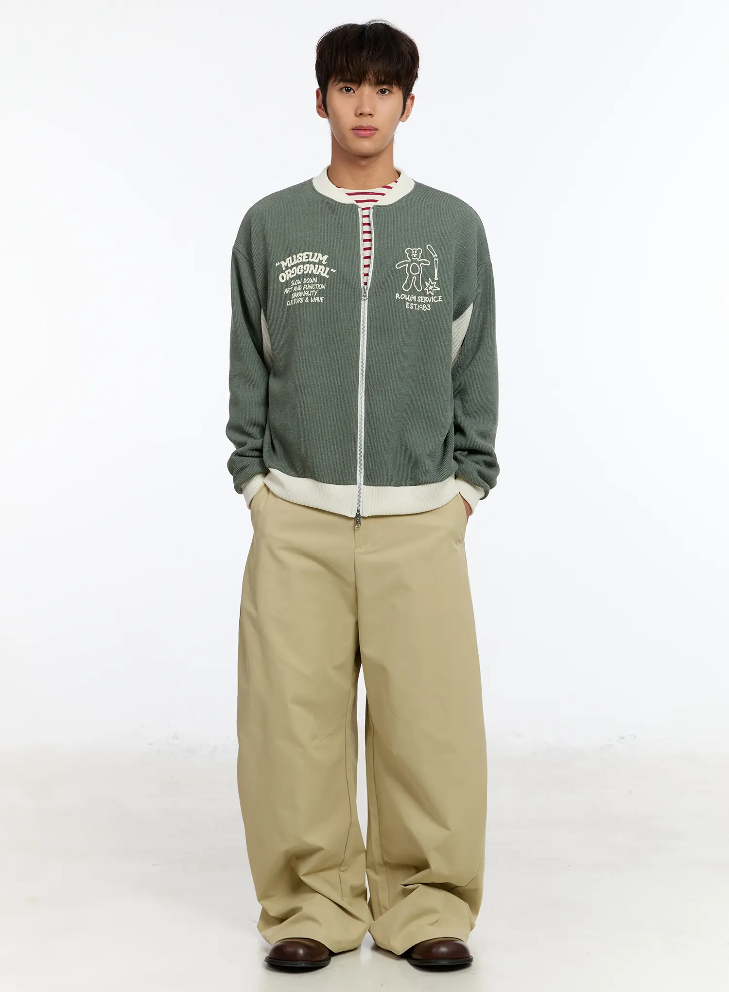 Men's Beige Wide Leg Pants IM530 - Image 11