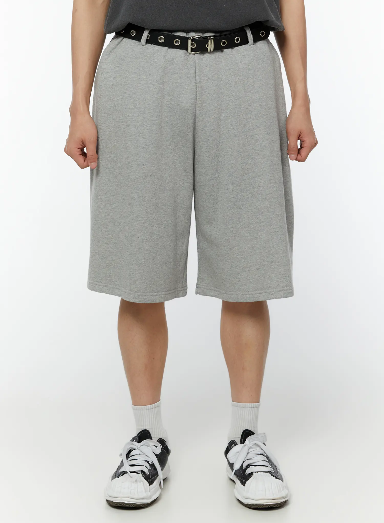 Men's Belted Bermuda Shorts IU515 - Image 2