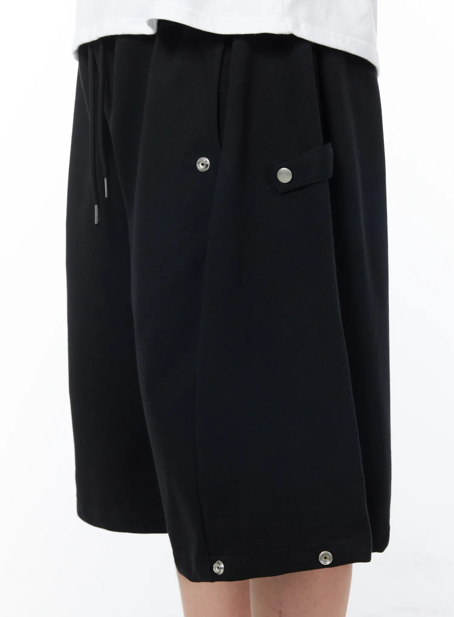 Men's Black Sweat Shorts IY519 - Image 6