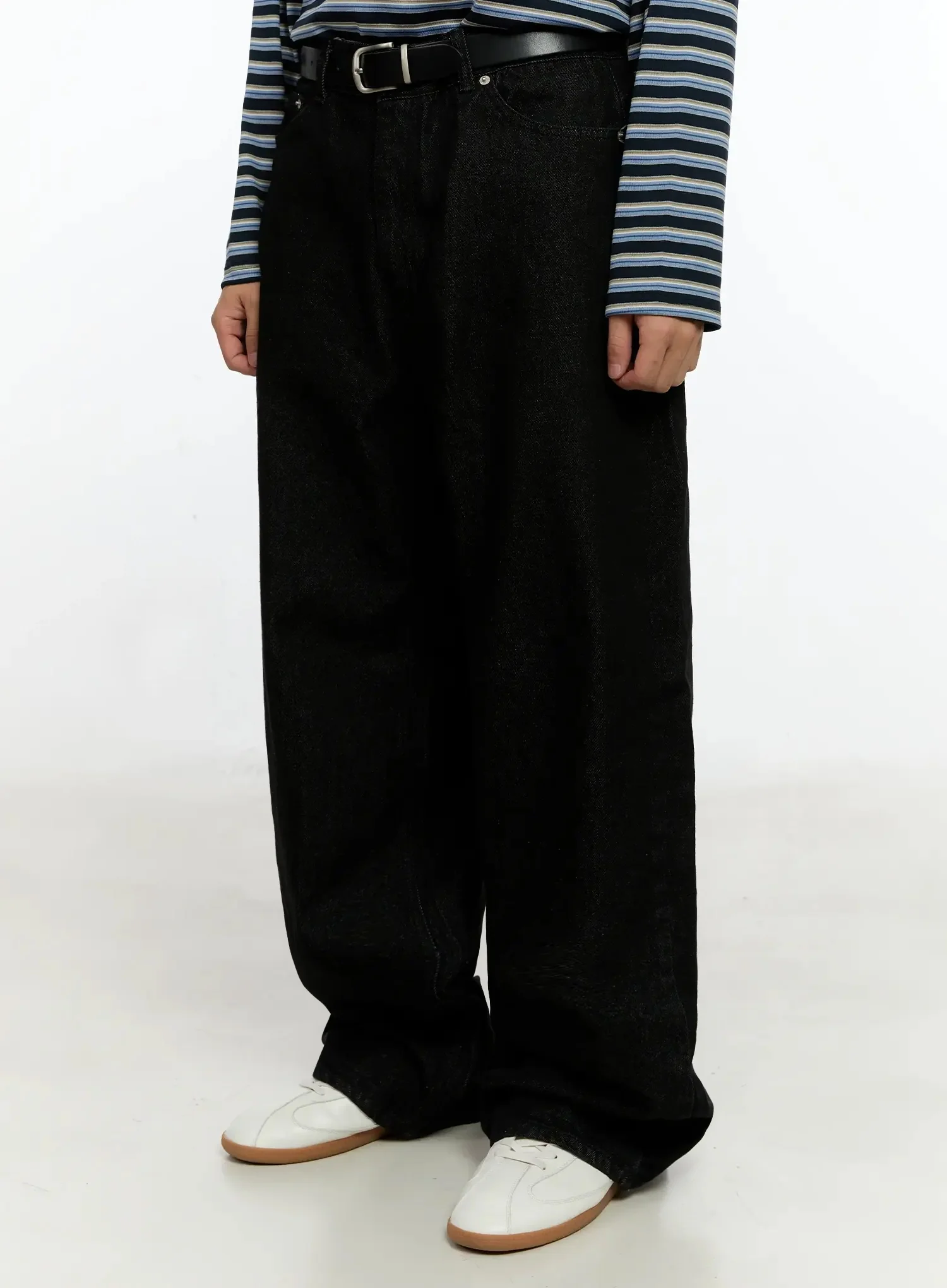 Men's Black Wide-Leg Jeans IN525 - Image 5