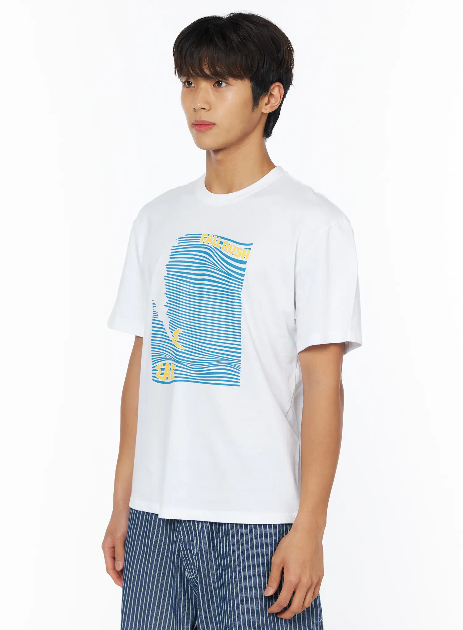 Men's Breezy Summer Graphic T-Shirt IY529 - Image 5