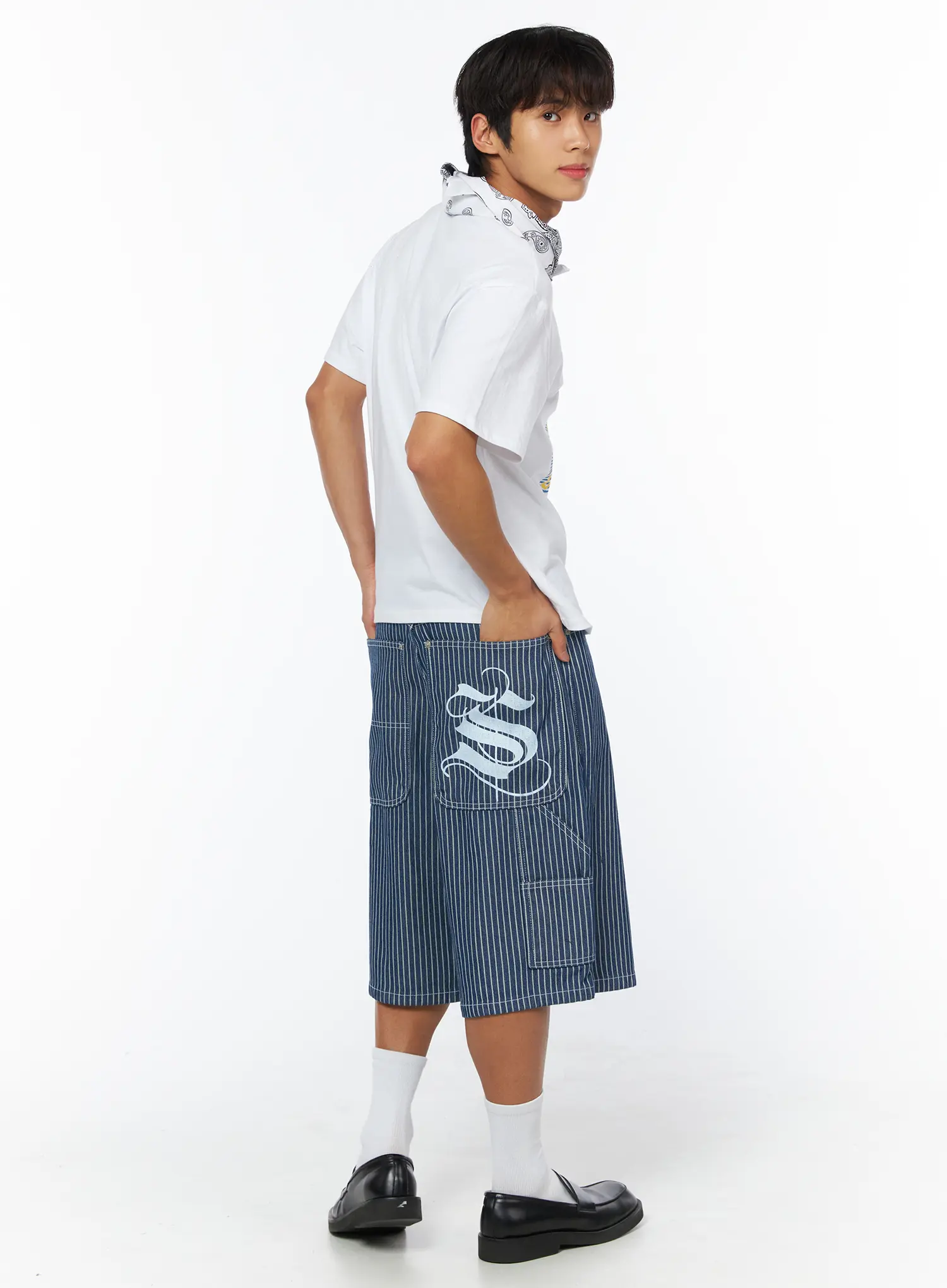 Men's Breezy Summer Graphic T-Shirt IY529 - Image 8