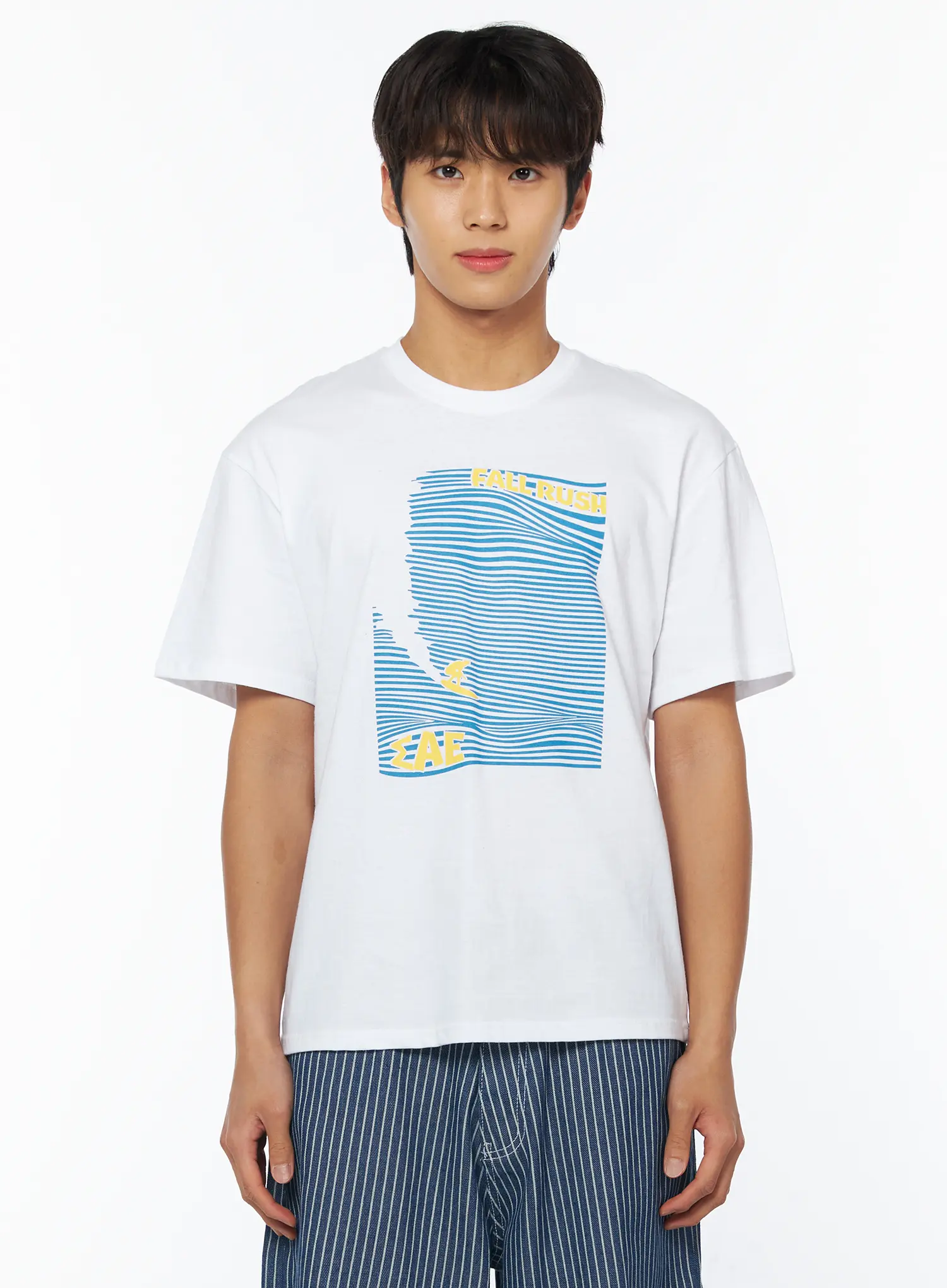 Men's Breezy Summer Graphic T-Shirt IY529 - Image 9