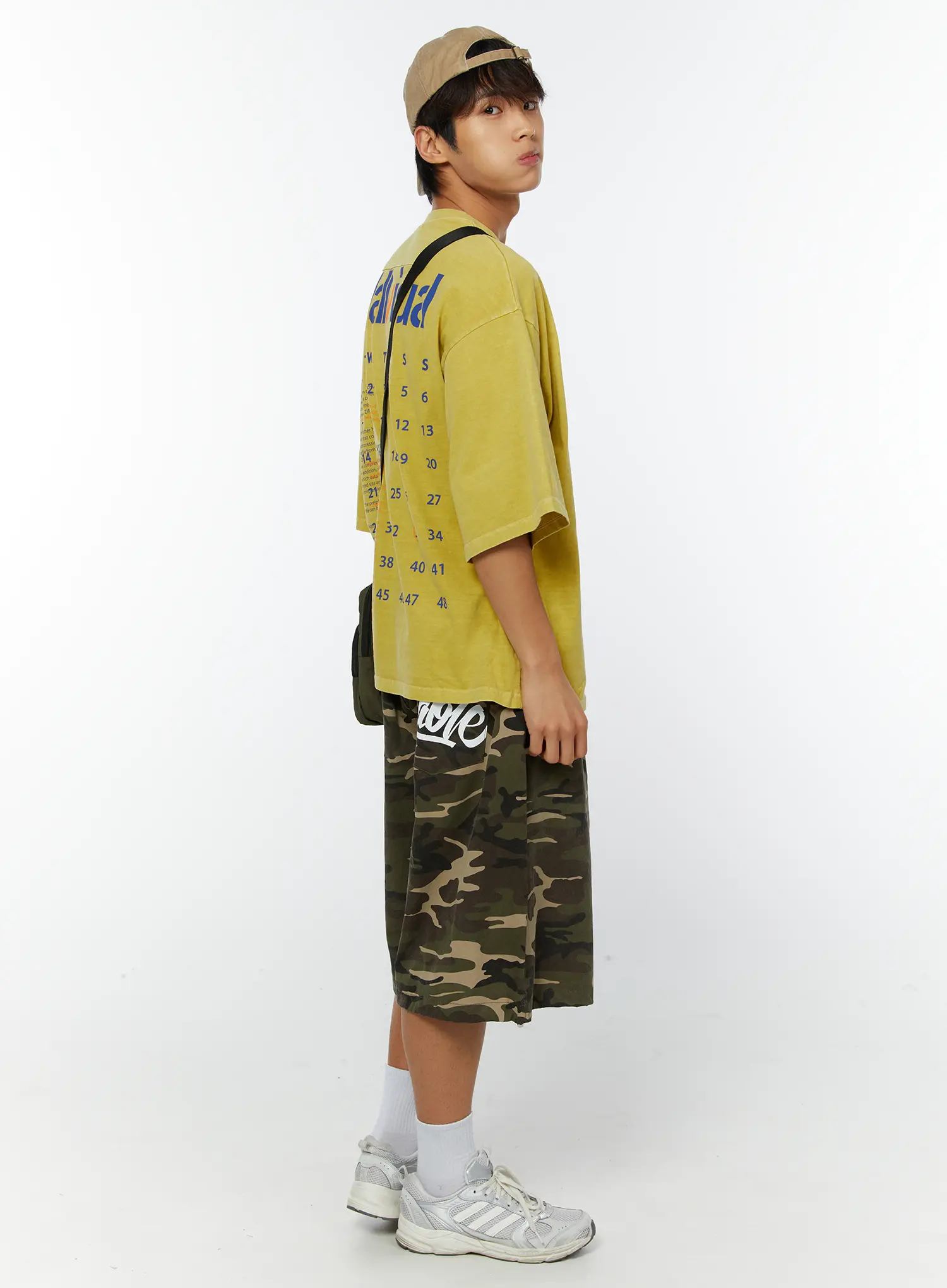 Men's Camo Bermuda Shorts IY514 - Image 12